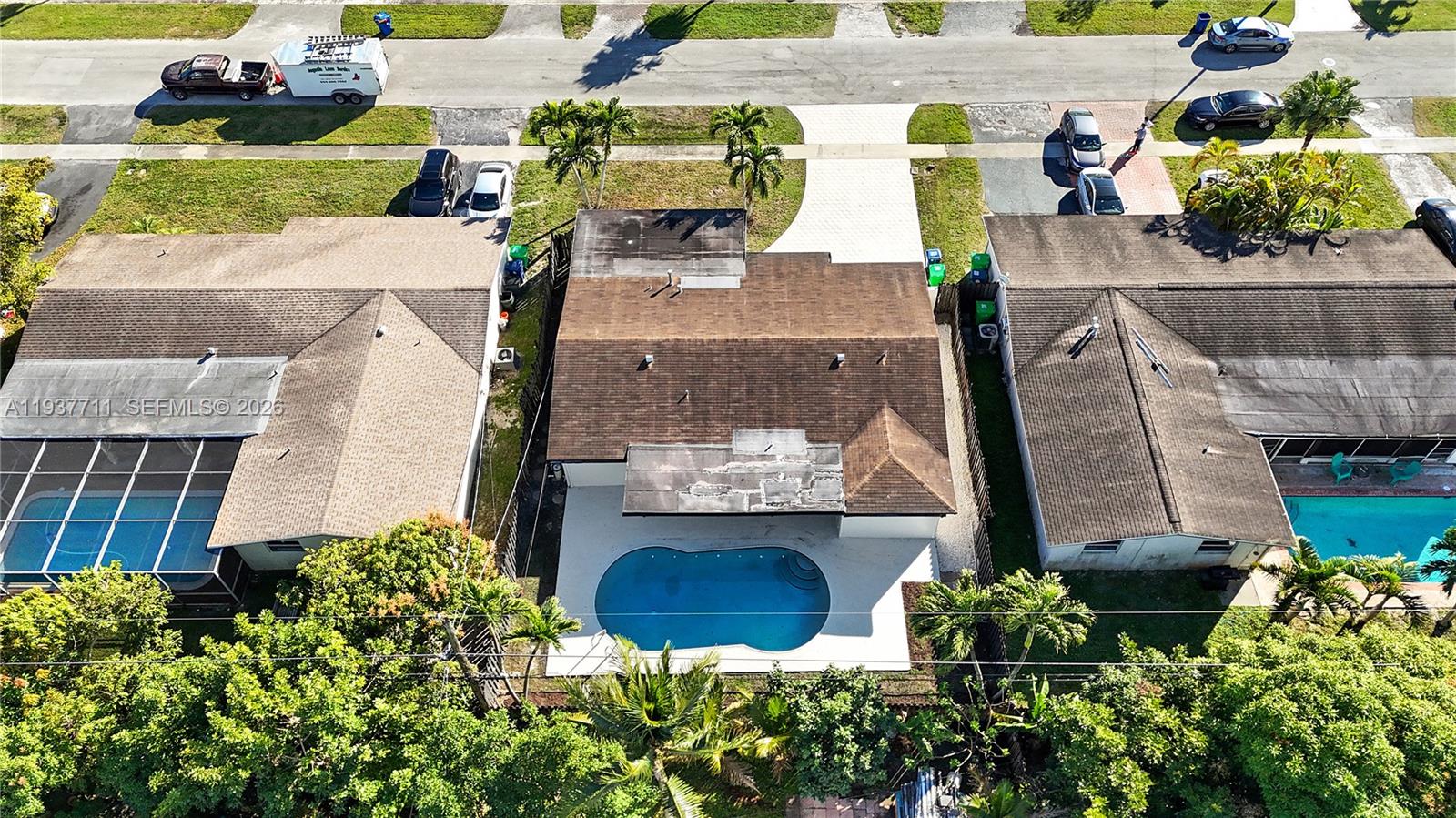 SUNRISE GOLF VILLAGE SEC - Residential