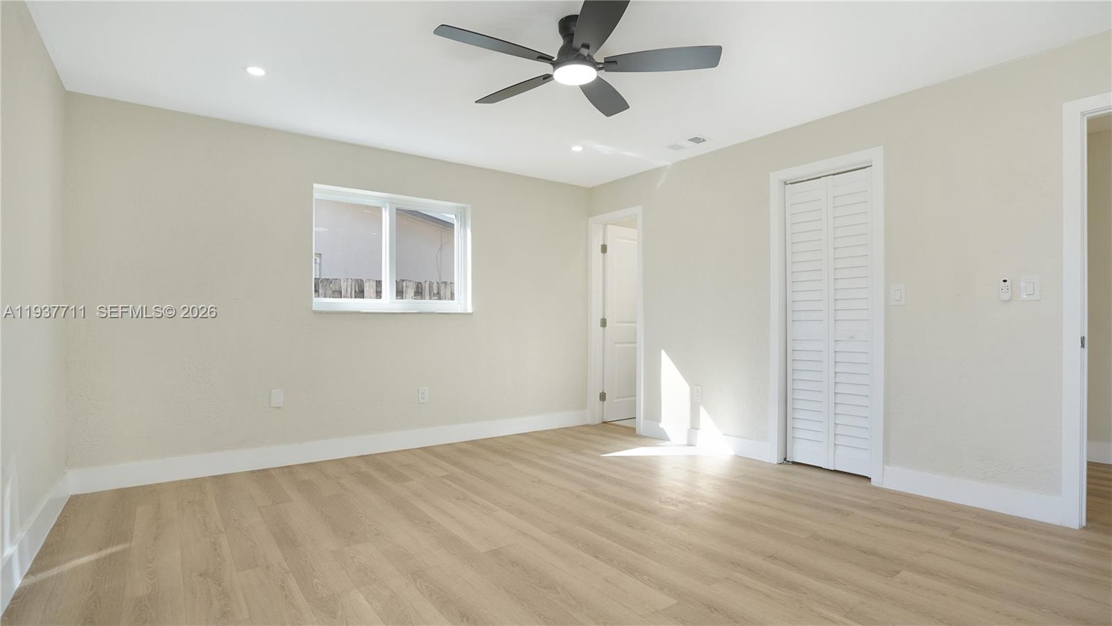 SUNRISE GOLF VILLAGE SEC - Residential