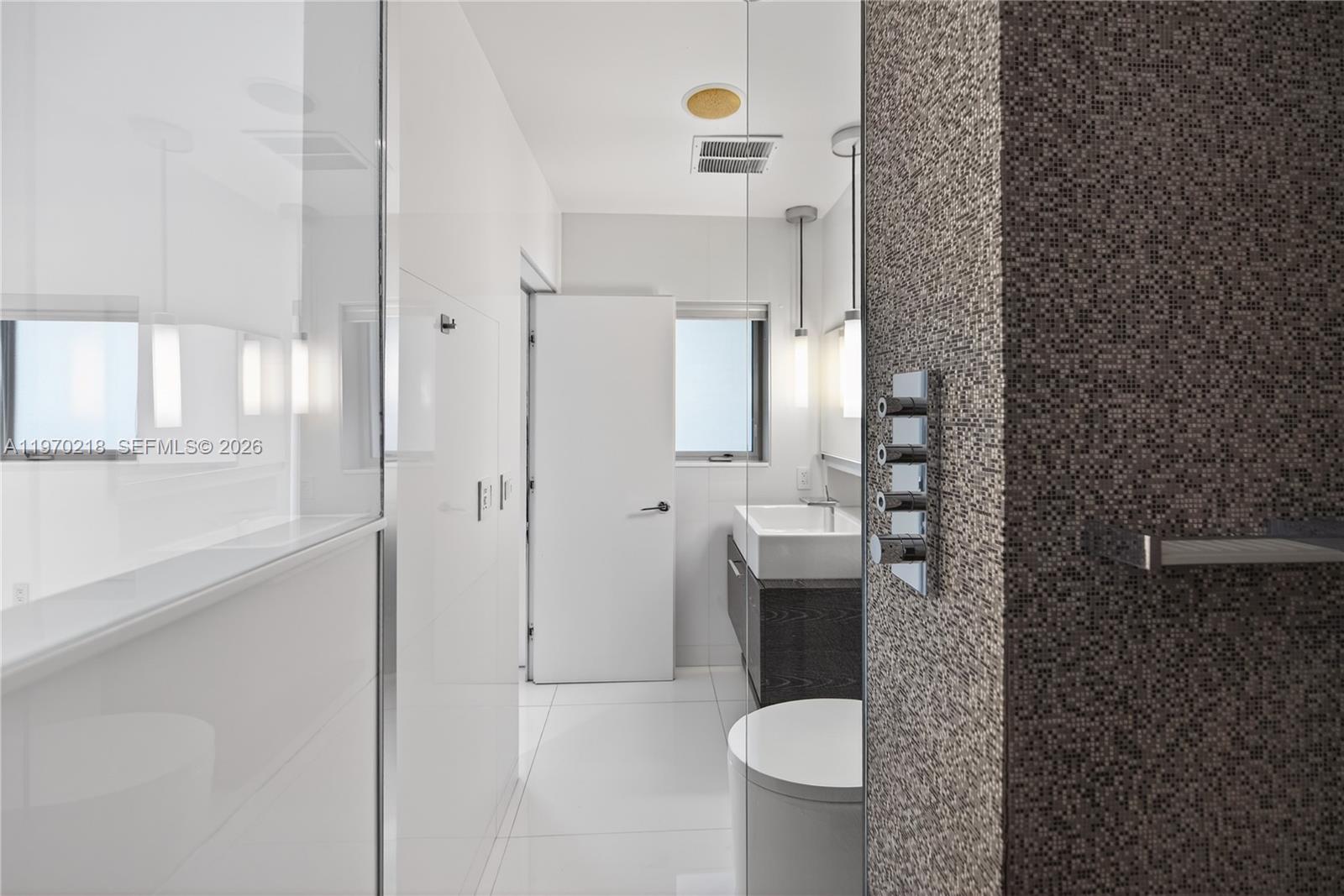 NORMANDY GOLF COURSE - Residential