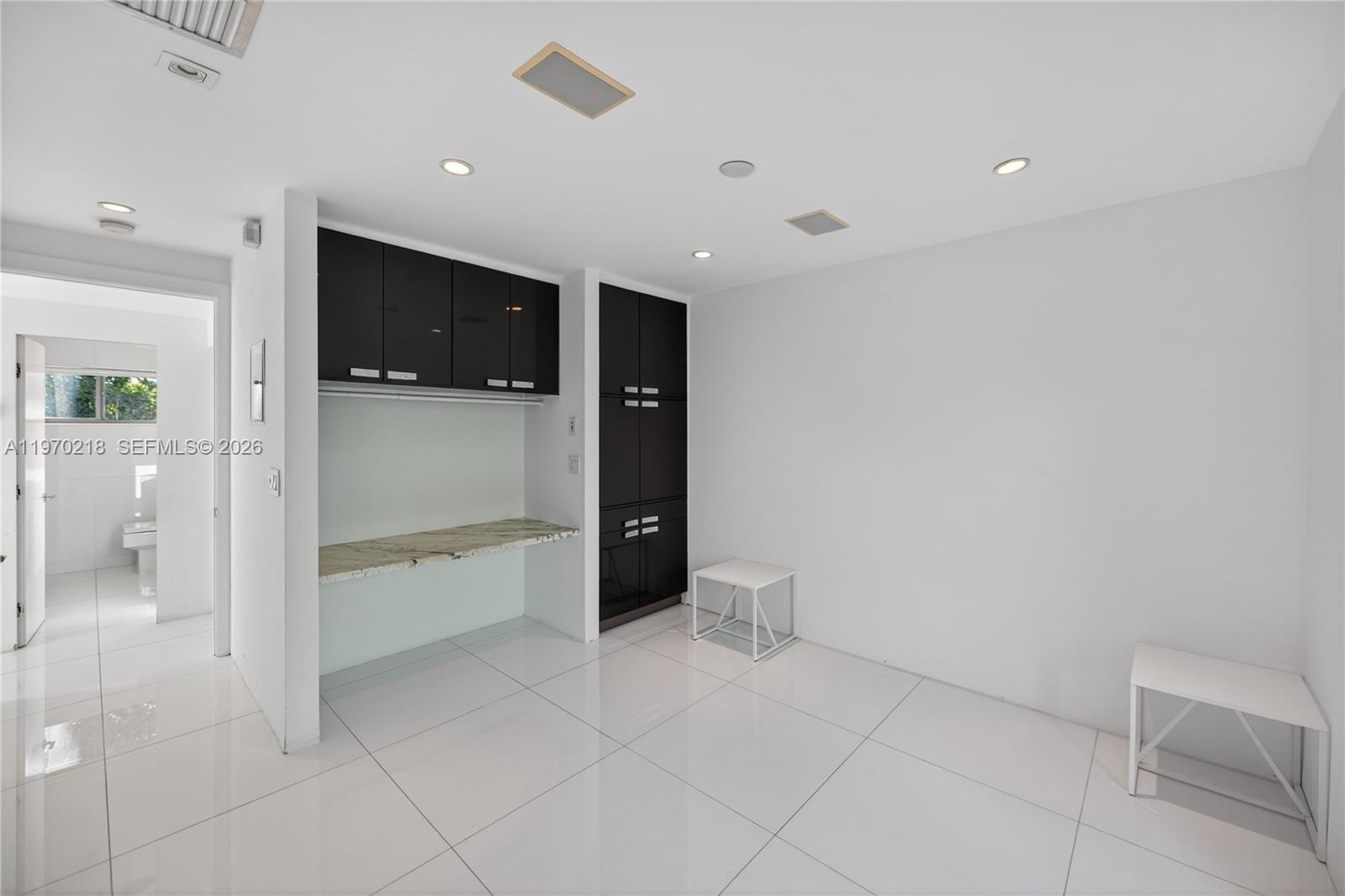 NORMANDY GOLF COURSE - Residential