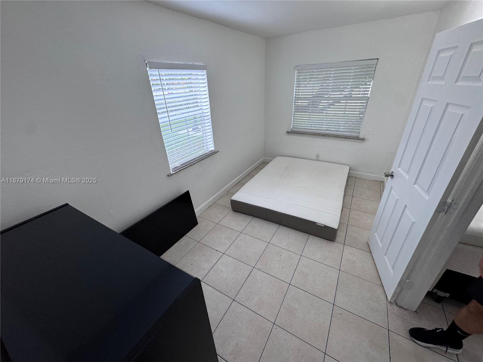 BROWARD PARK - Residential Lease