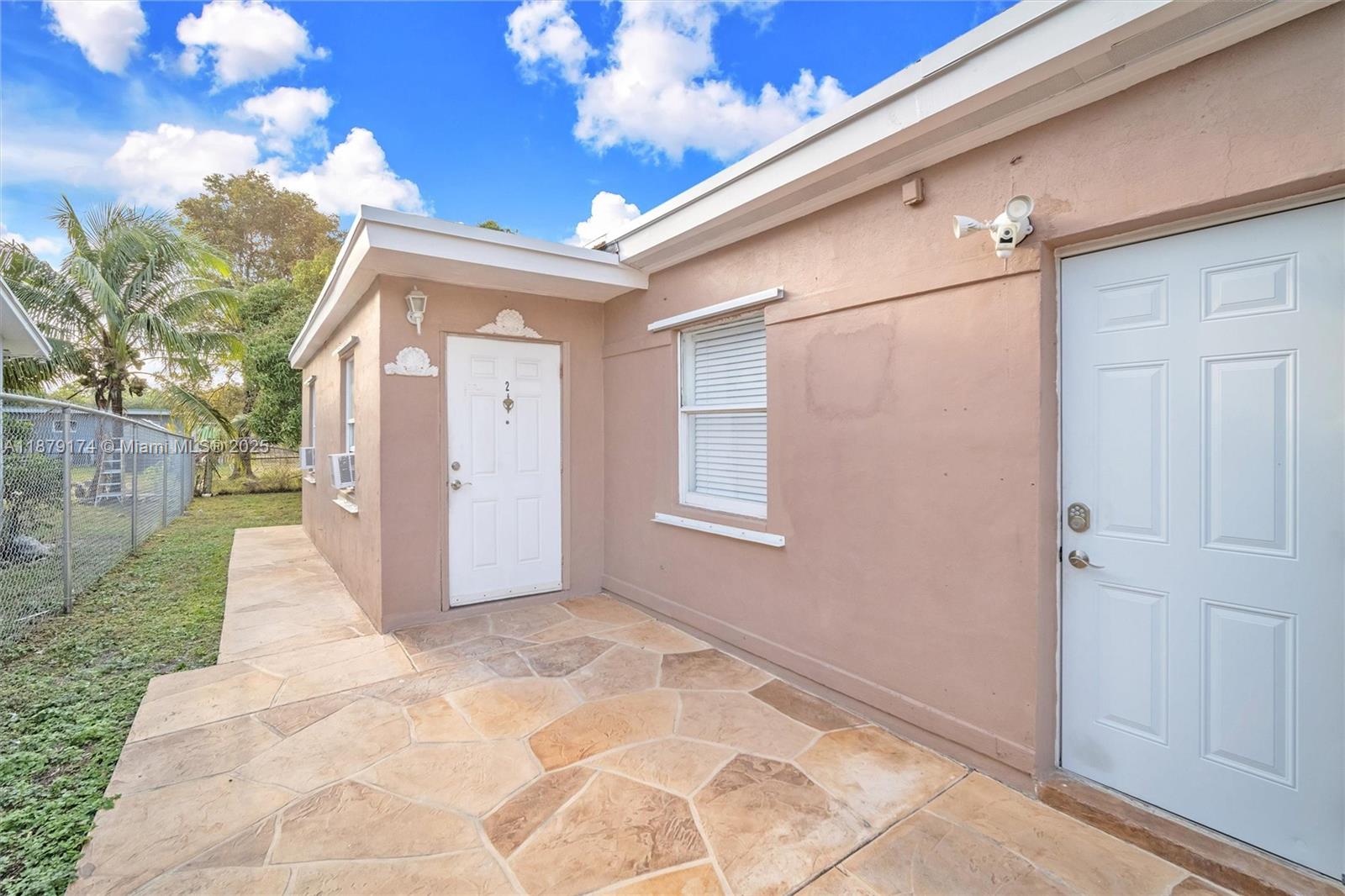 BROWARD PARK - Residential Lease