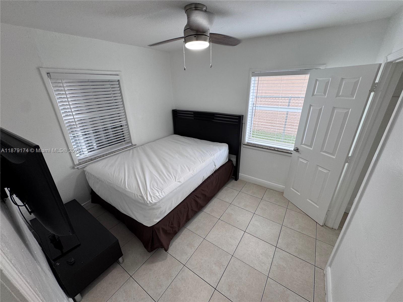BROWARD PARK - Residential Lease