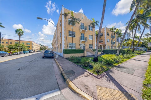 Tiny photo for 1255 Pennsylvania Ave #307, Miami Beach, FL 33139 (MLS # A12076324)