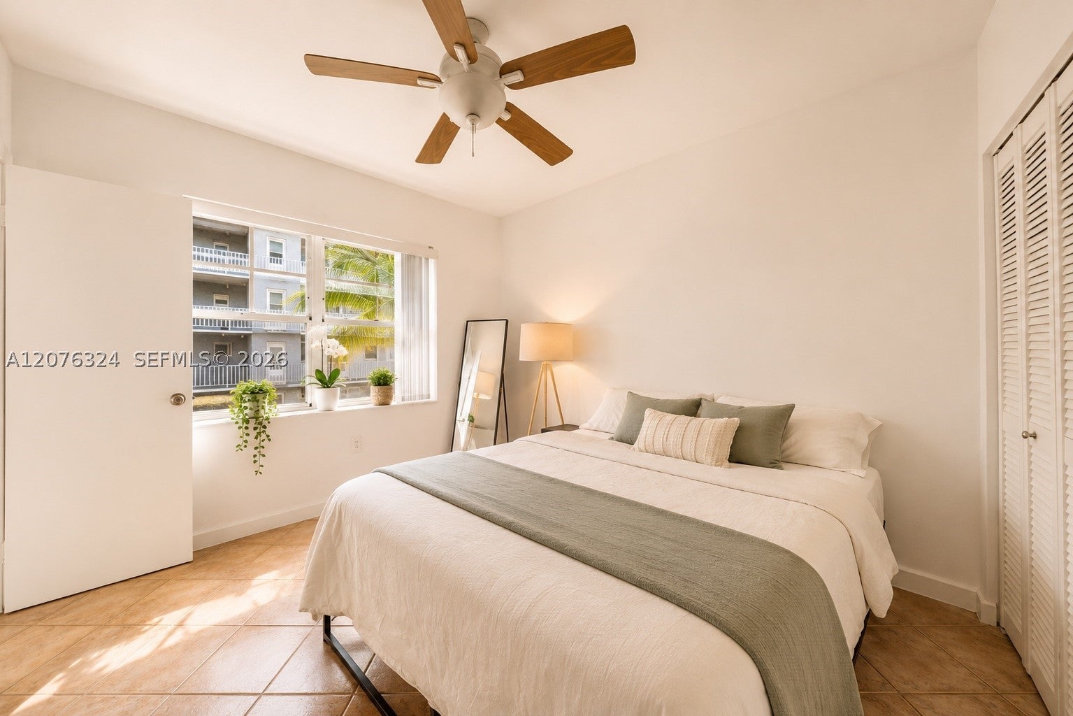 1255 Pennsylvania Ave 307