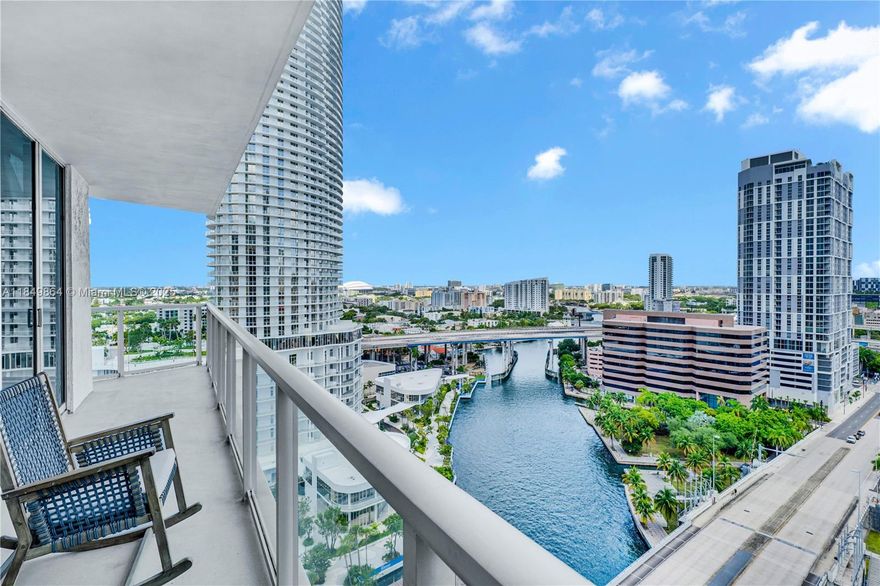 Stunning fully remodeled 2/2.5 corner unit in the sought-after 01 line at Latitude on the River. Features beautifully updated bathrooms, modern kitchen, new floors, and a spacious main balcony with breathtaking views of the Miami skyline and Miami River. Guest bedroom offers its own private balcony. Enjoy a prime Brickell location steps from dining, shopping, and entertainment, plus resort-style amenities in a full-service building.