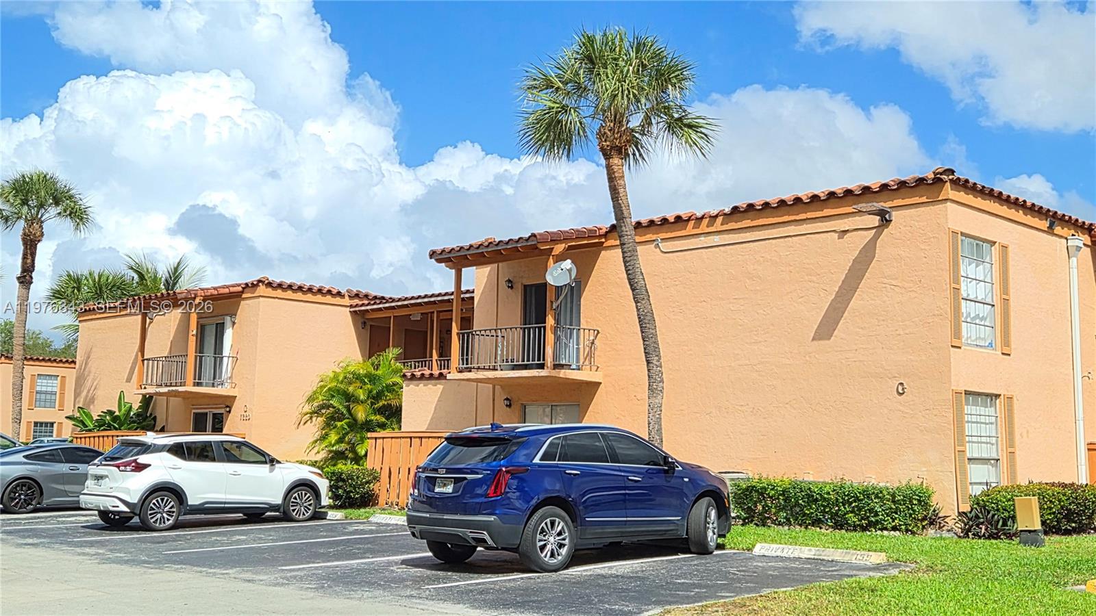 CYPRESS VILLAGE CONDO - Residential Lease