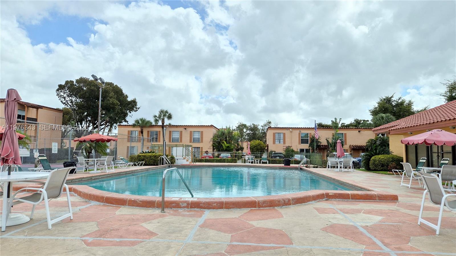 CYPRESS VILLAGE CONDO - Residential Lease