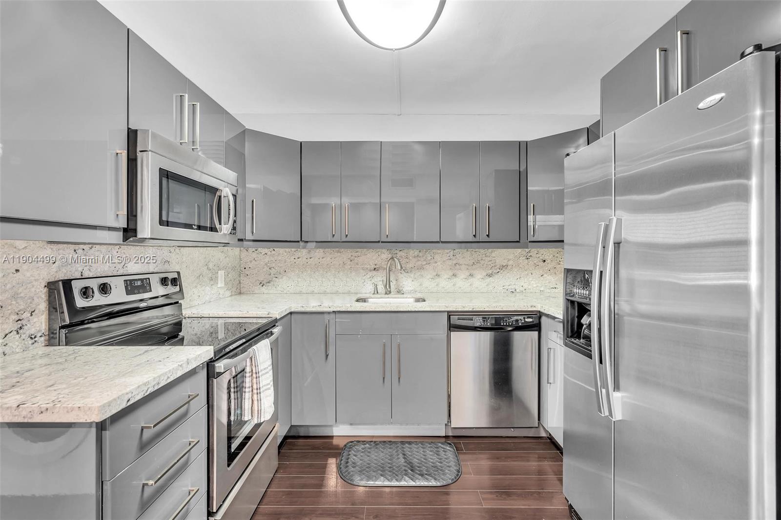 MALAGA TOWERS CONDO - Residential