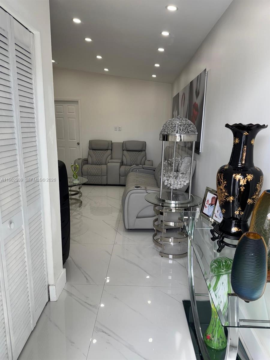 LIME GROVE ESTATES SEC 2 - Residential