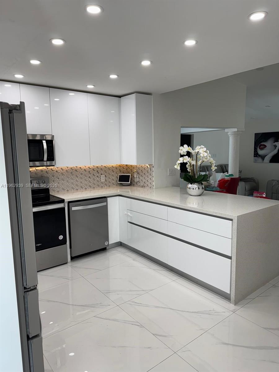 LIME GROVE ESTATES SEC 2 - Residential