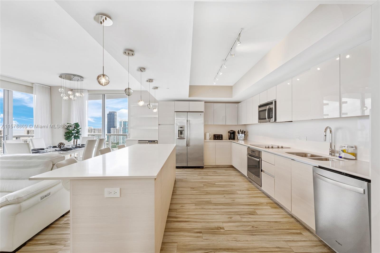 BEACHWALK CONDOMINIUM - Residential Lease