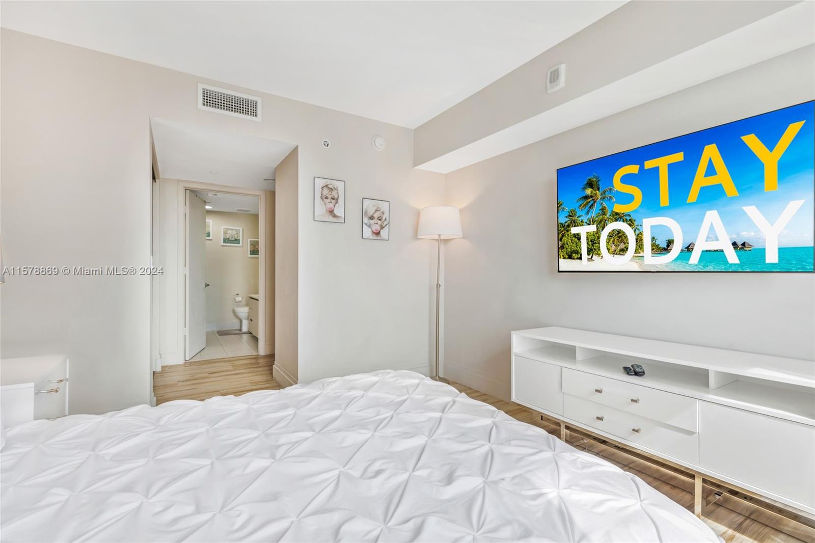 BEACHWALK CONDOMINIUM - Residential Lease