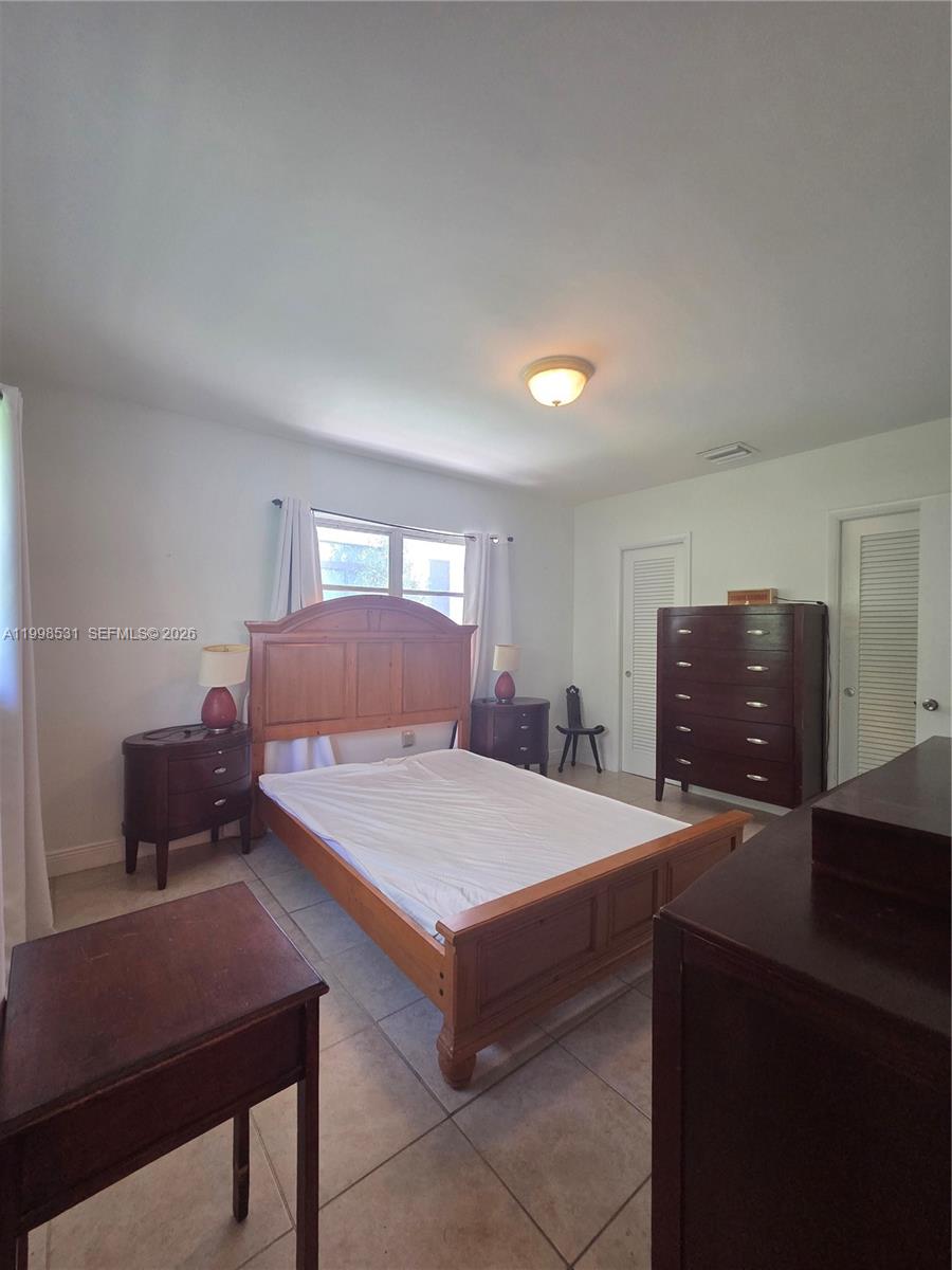 CORAL GABLES CRAFTS SEC - Residential