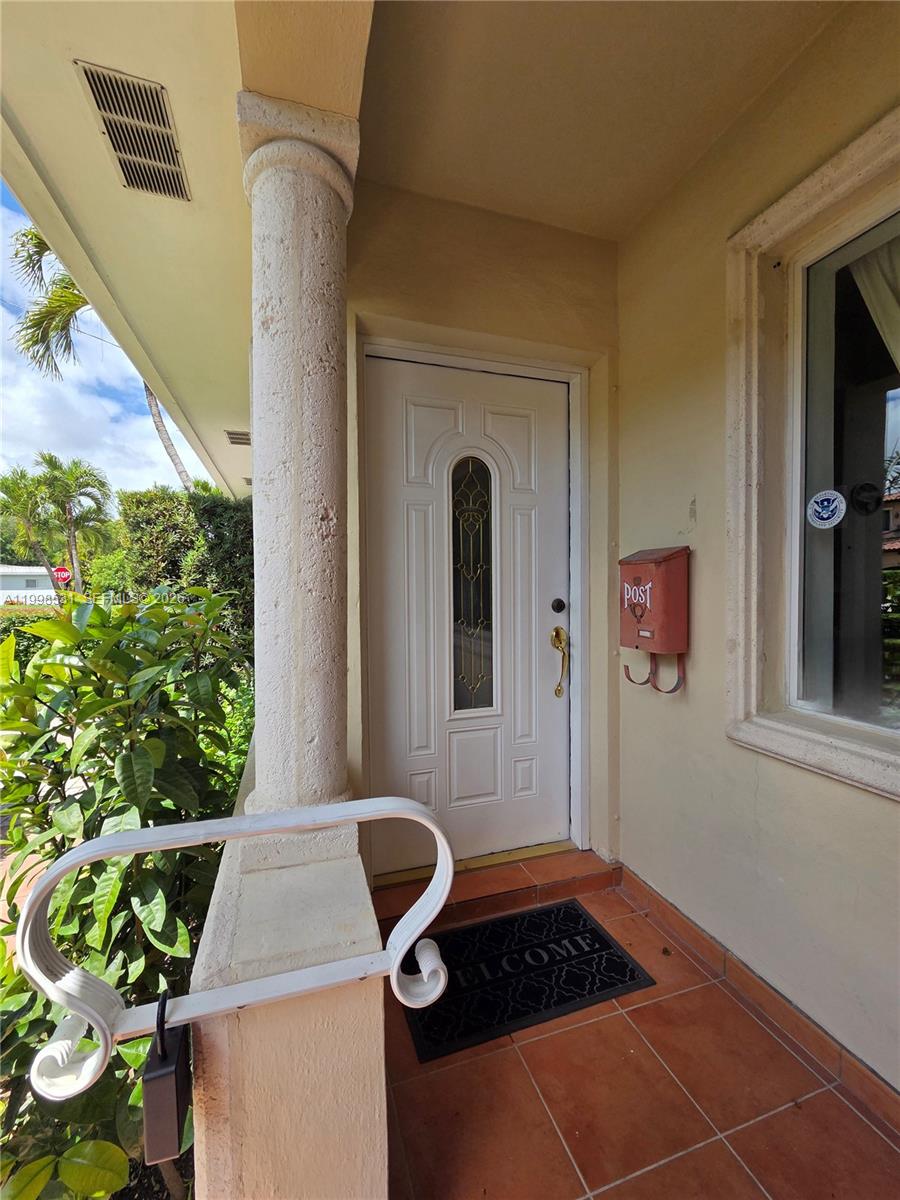 CORAL GABLES CRAFTS SEC - Residential