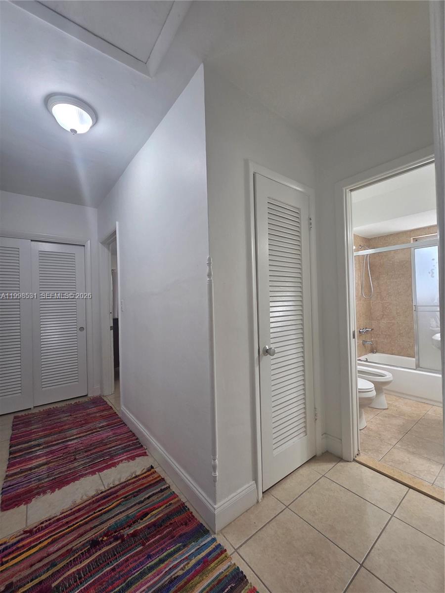 CORAL GABLES CRAFTS SEC - Residential