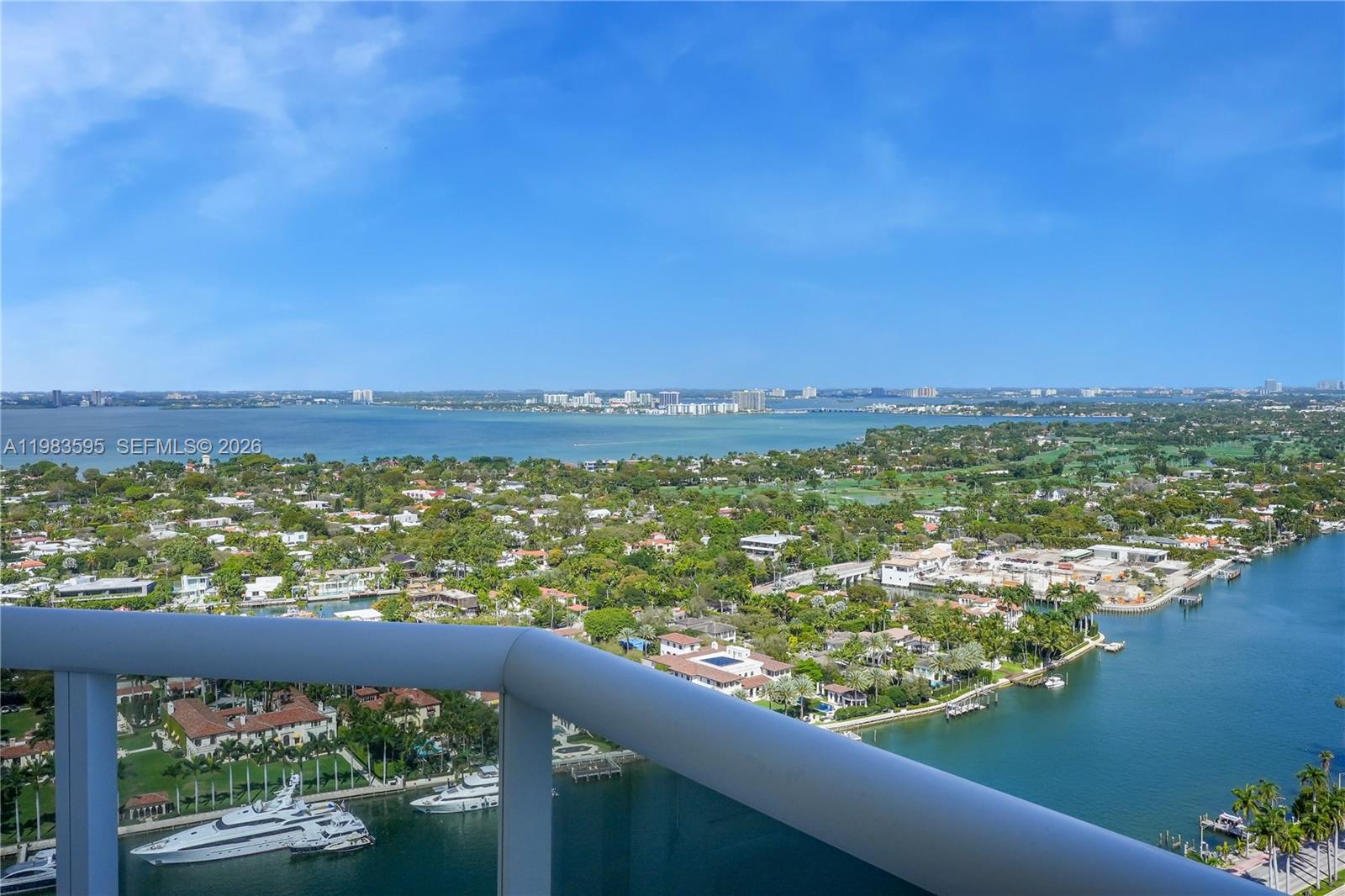 GREEN DIAMOND CONDO - Residential Lease