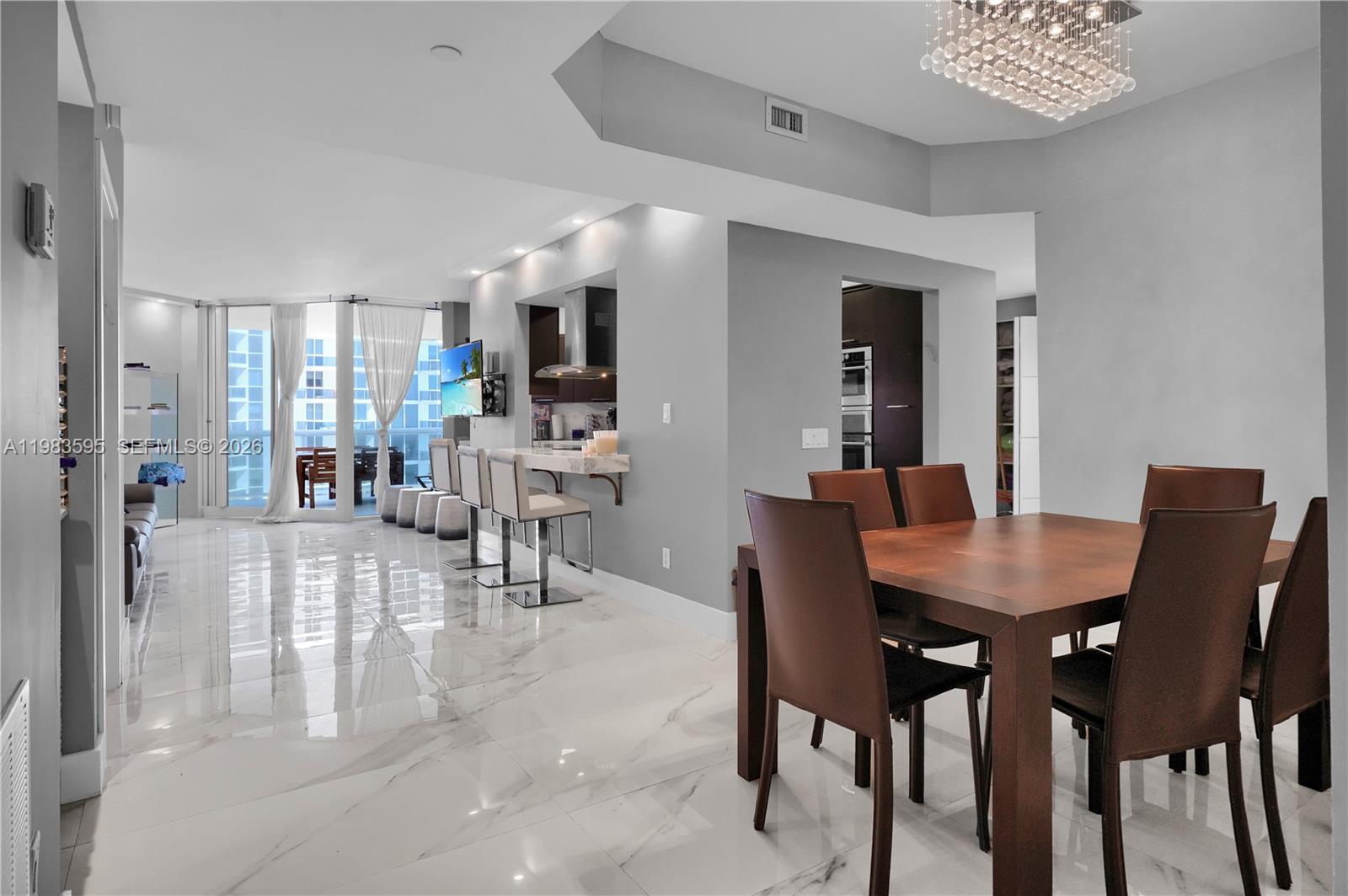 GREEN DIAMOND CONDO - Residential Lease