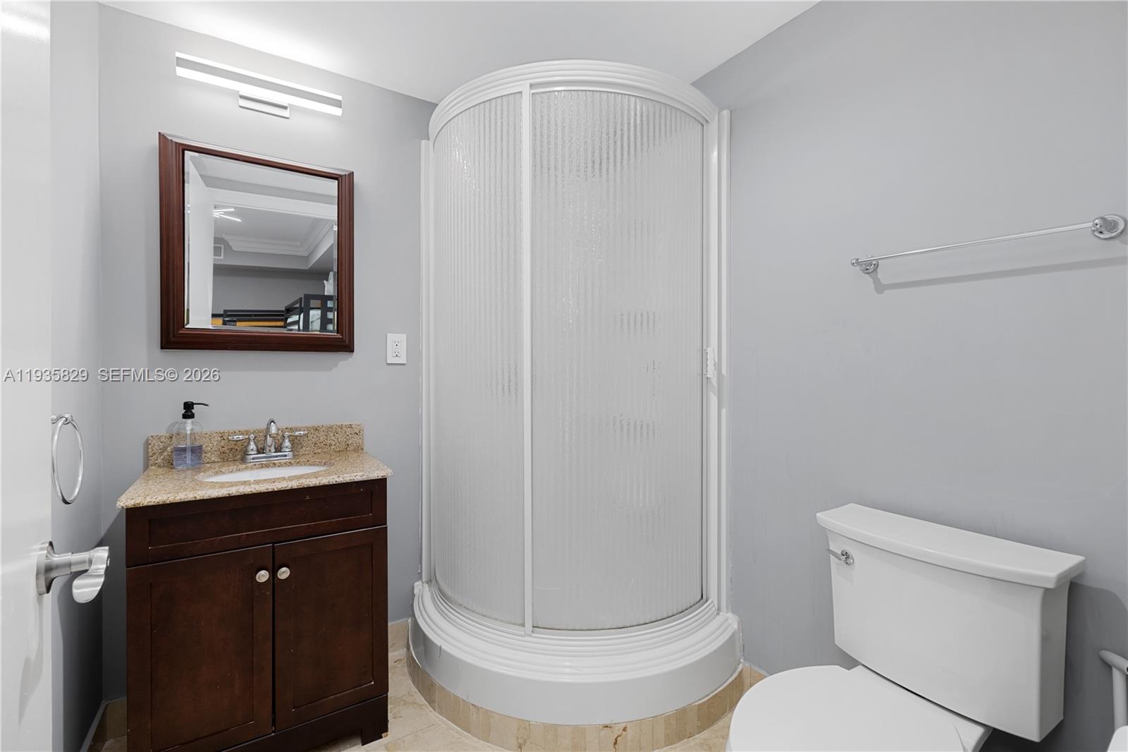 HAMPTONS SOUTH CONDO - Residential