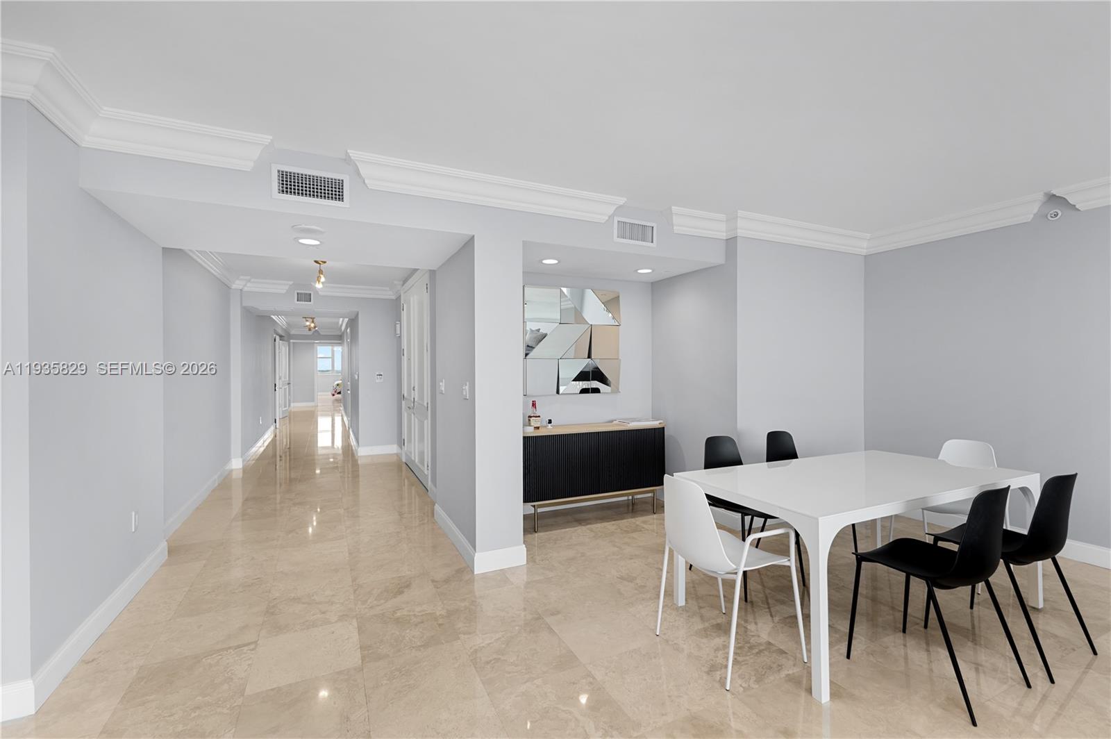 HAMPTONS SOUTH CONDO - Residential