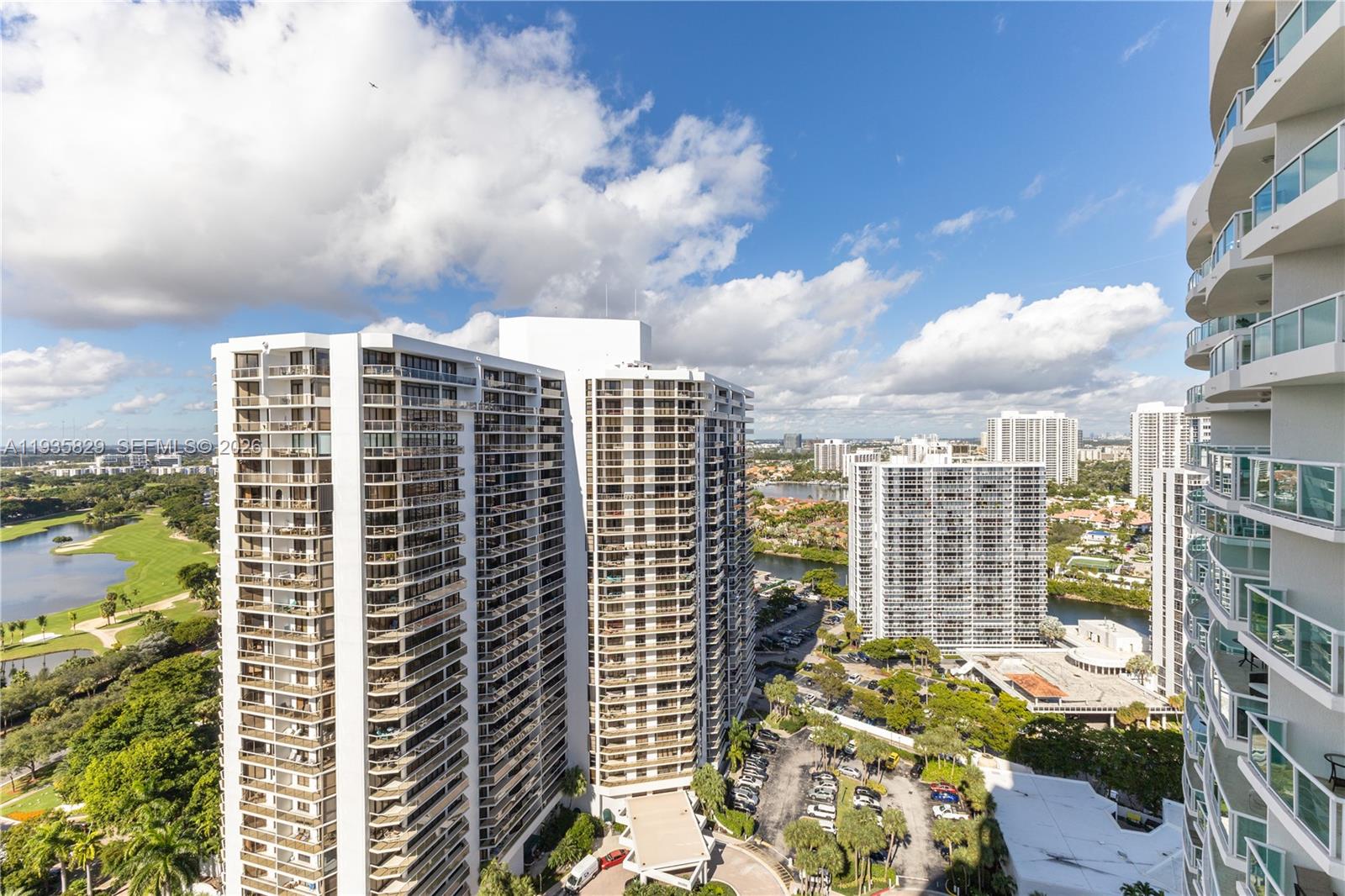 HAMPTONS SOUTH CONDO - Residential