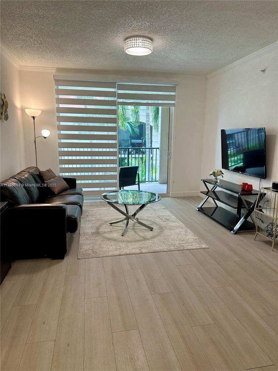 17100 N Bay Rd 1209