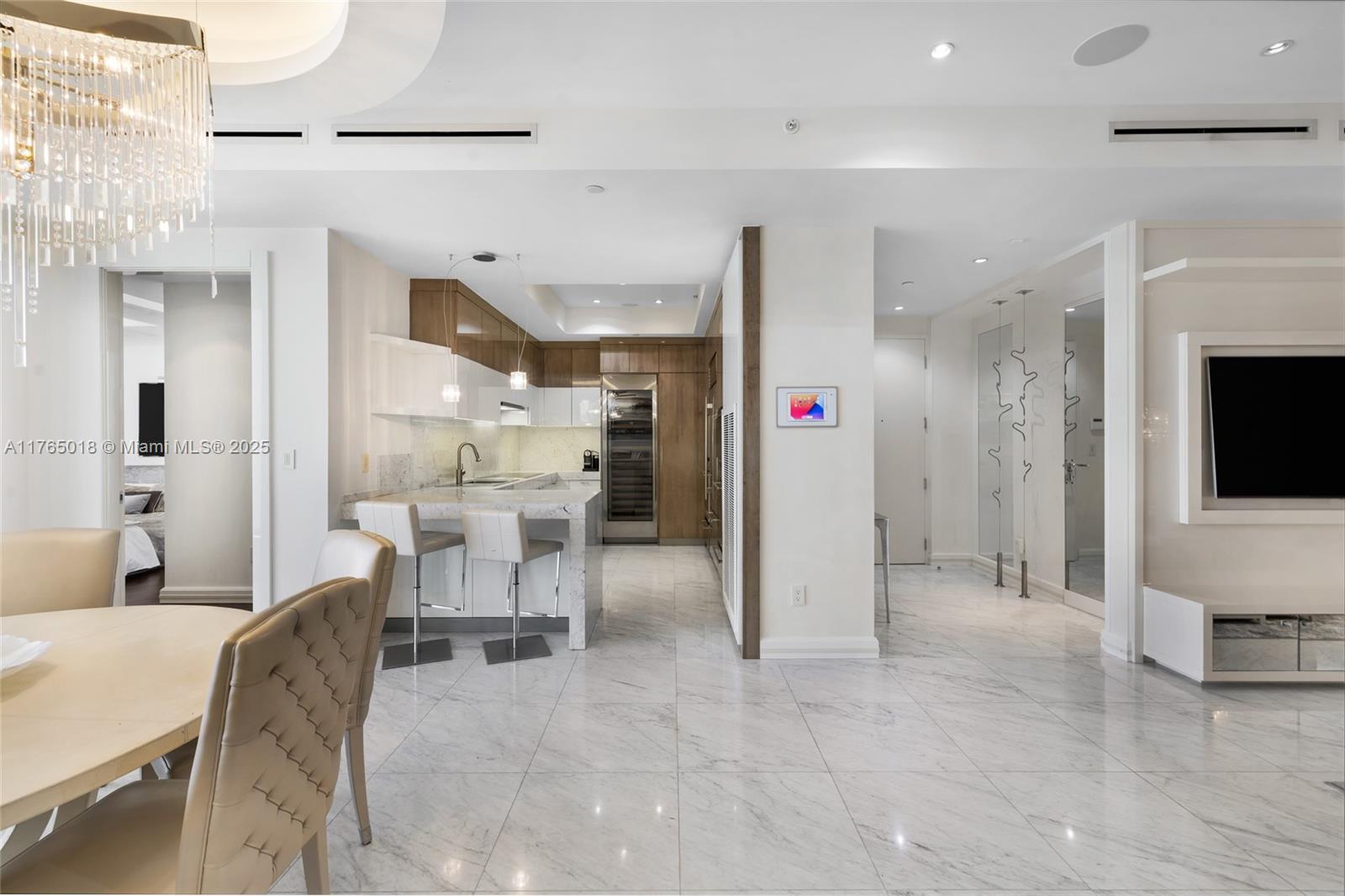 BAL HARBOUR CENTER CONDO - Residential