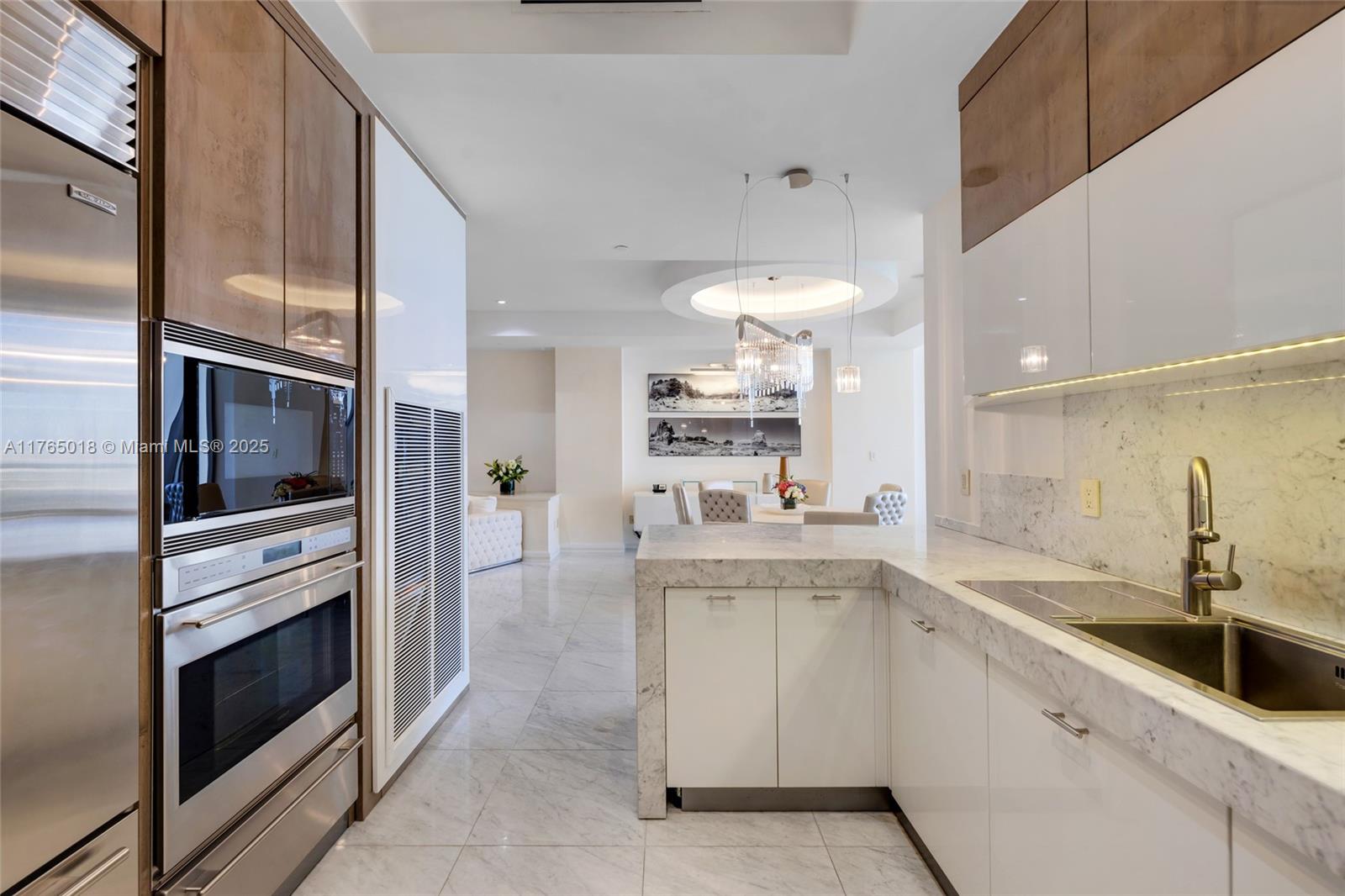 BAL HARBOUR CENTER CONDO - Residential