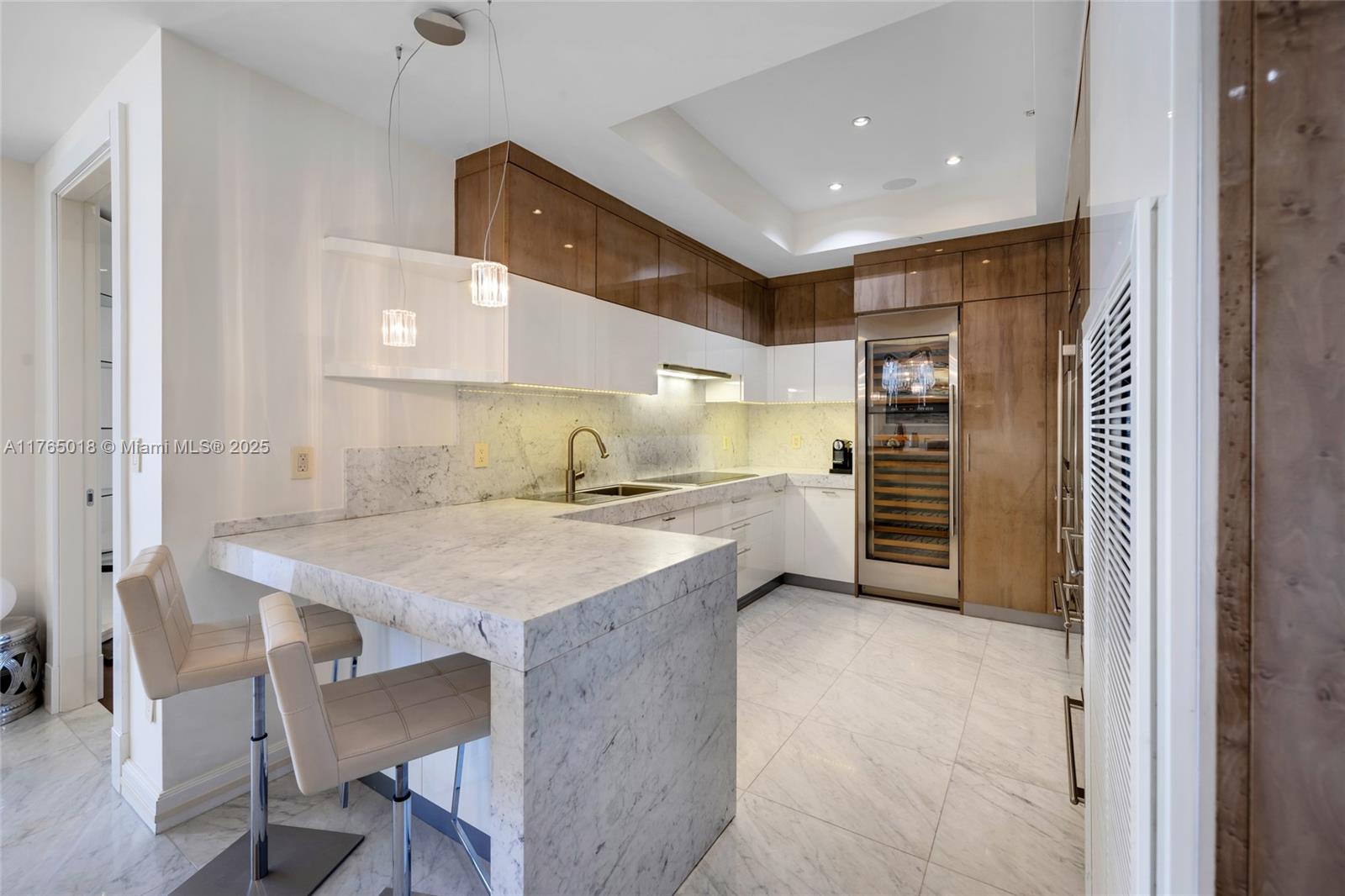 BAL HARBOUR CENTER CONDO - Residential