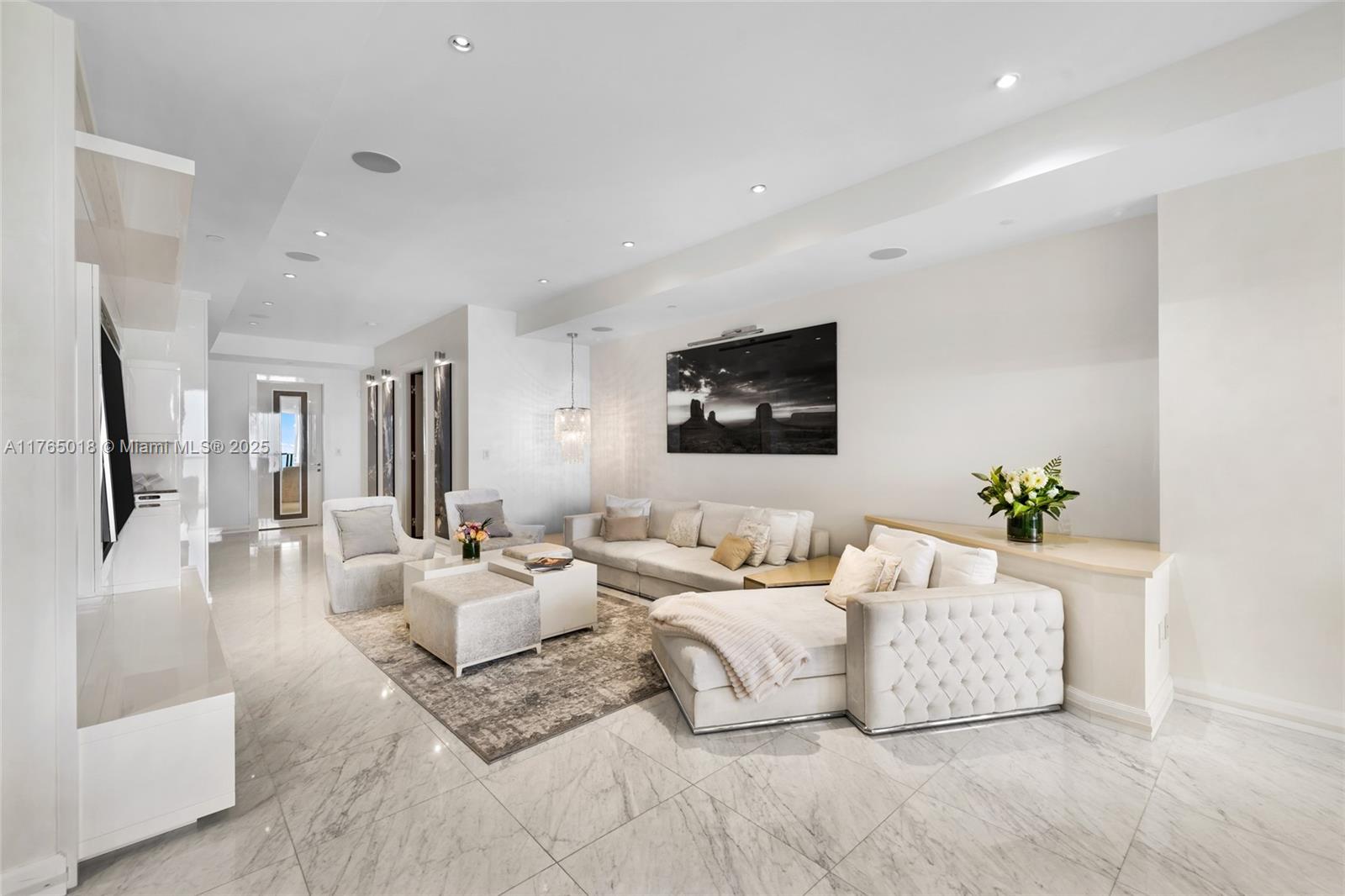 BAL HARBOUR CENTER CONDO - Residential