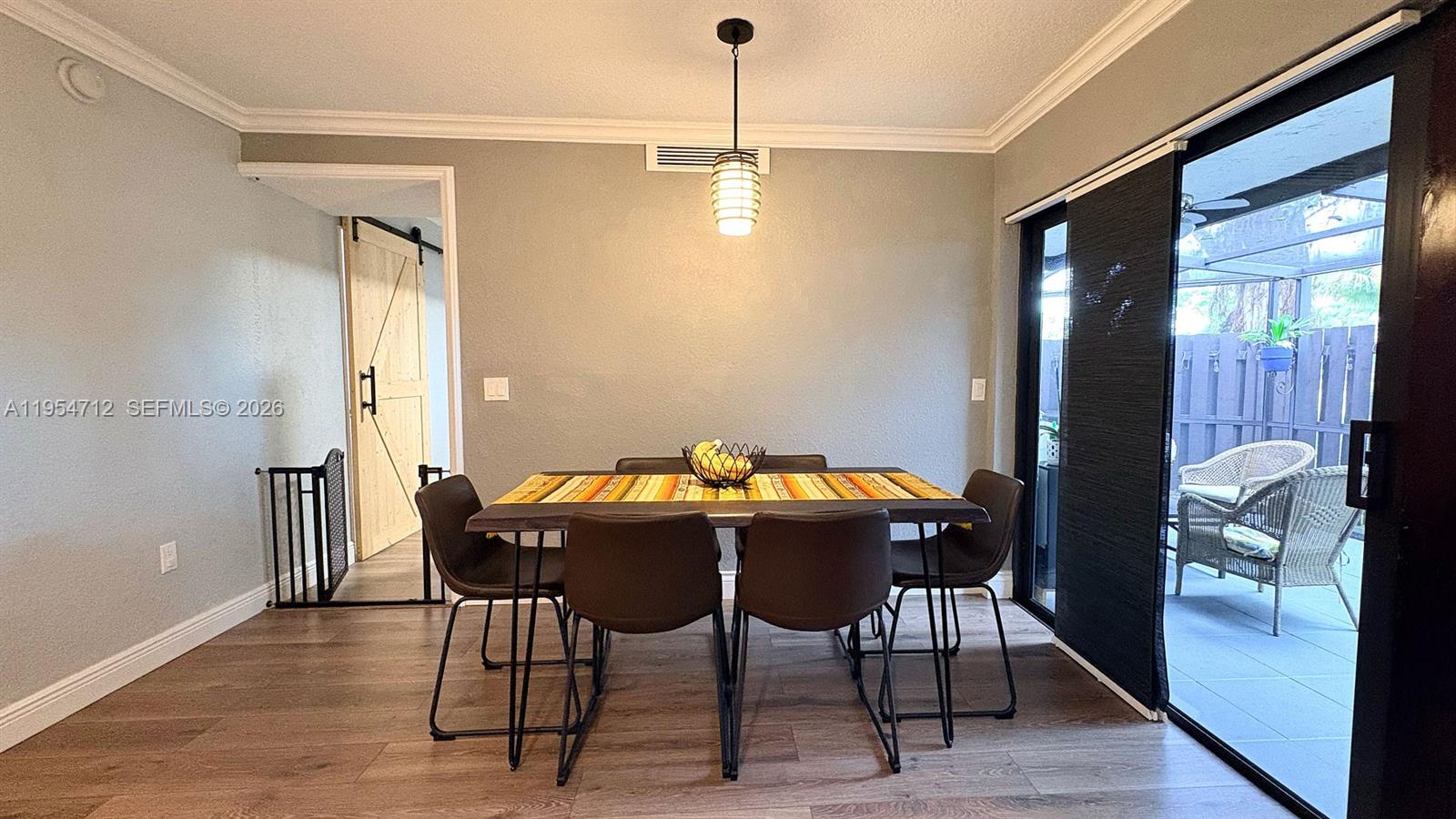 11025 SW 132nd Ct 15-4, Miami, FL, 33186/$399,000 4 11025 SW 132nd Ct 15-4