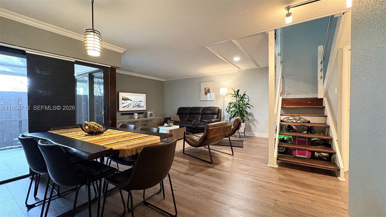 11025 SW 132nd Ct 15-4, Miami, FL, 33186/$399,000 2 11025 SW 132nd Ct 15-4