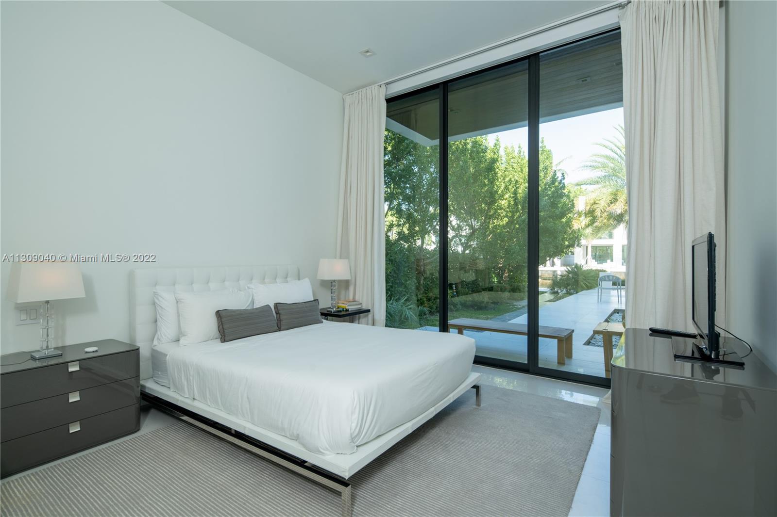 NURMI ISLES ISLAND NO 3 - Residential Lease