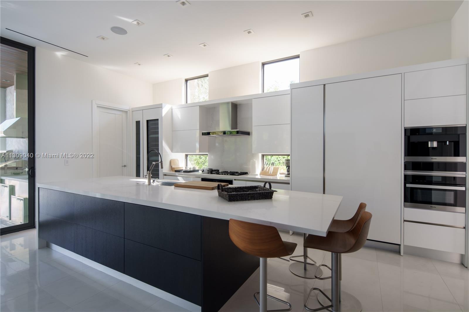 NURMI ISLES ISLAND NO 3 - Residential Lease