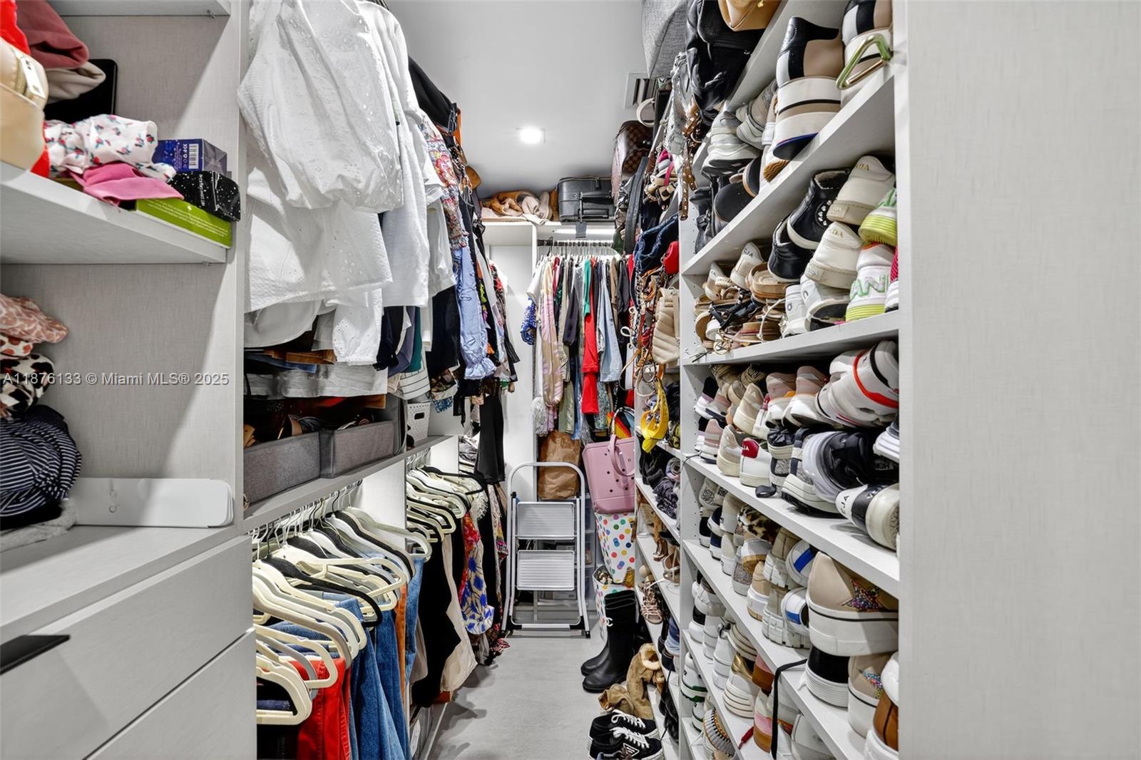 SHANE ESTATES - Residential