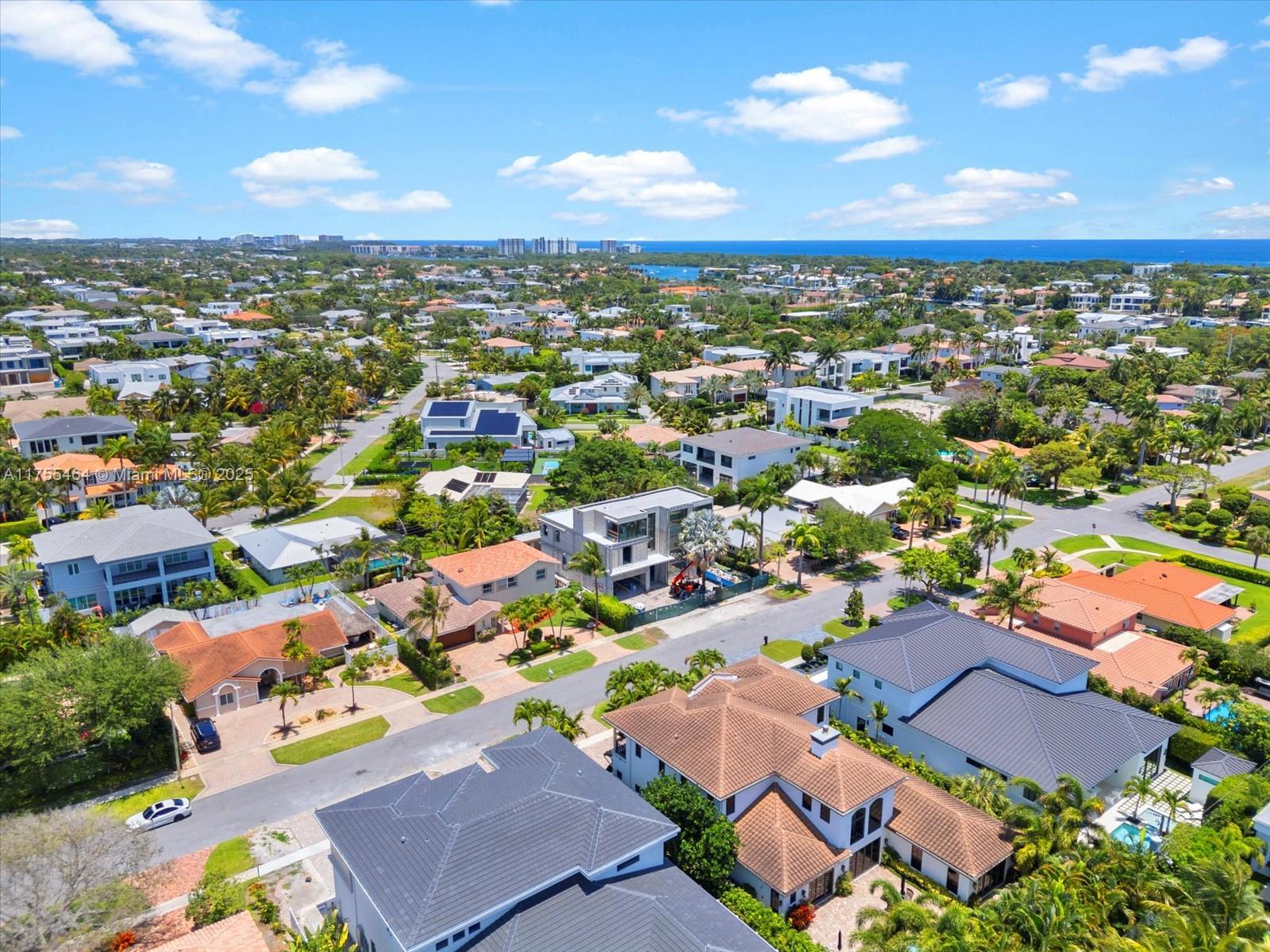 KINGS COURT REPLAT - Residential