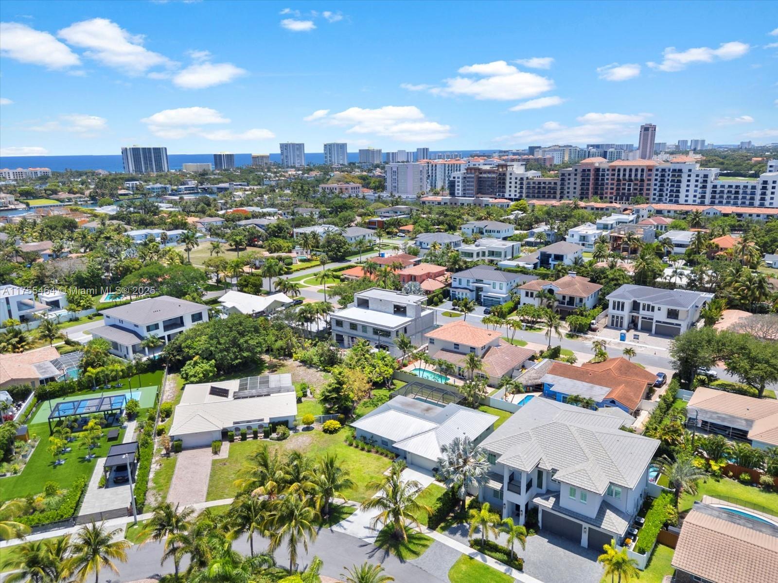 KINGS COURT REPLAT - Residential