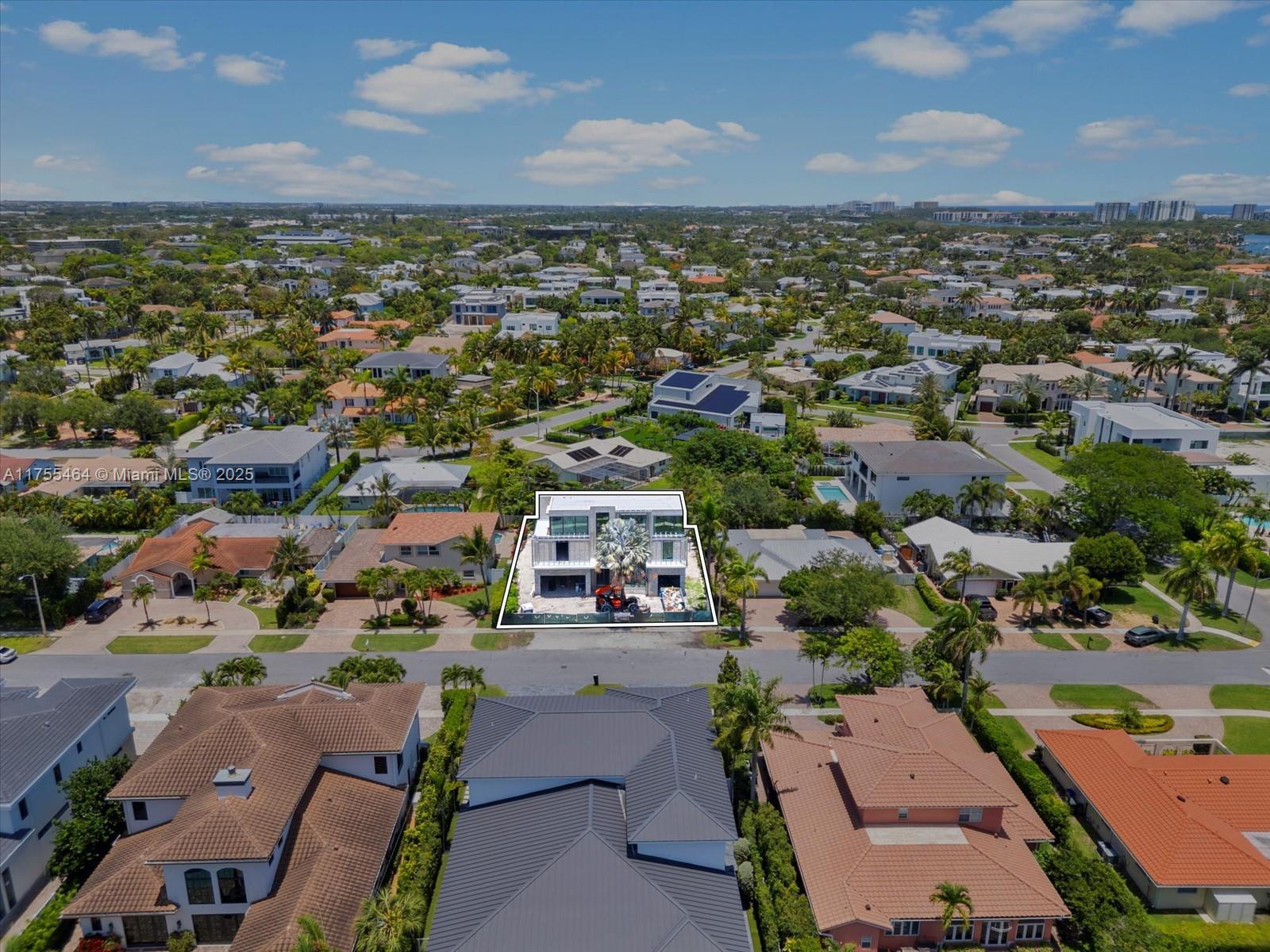 KINGS COURT REPLAT - Residential