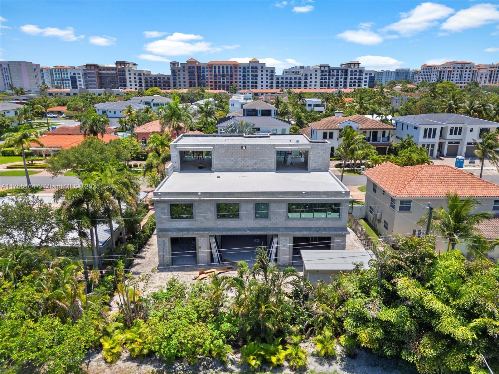 KINGS COURT REPLAT - Residential