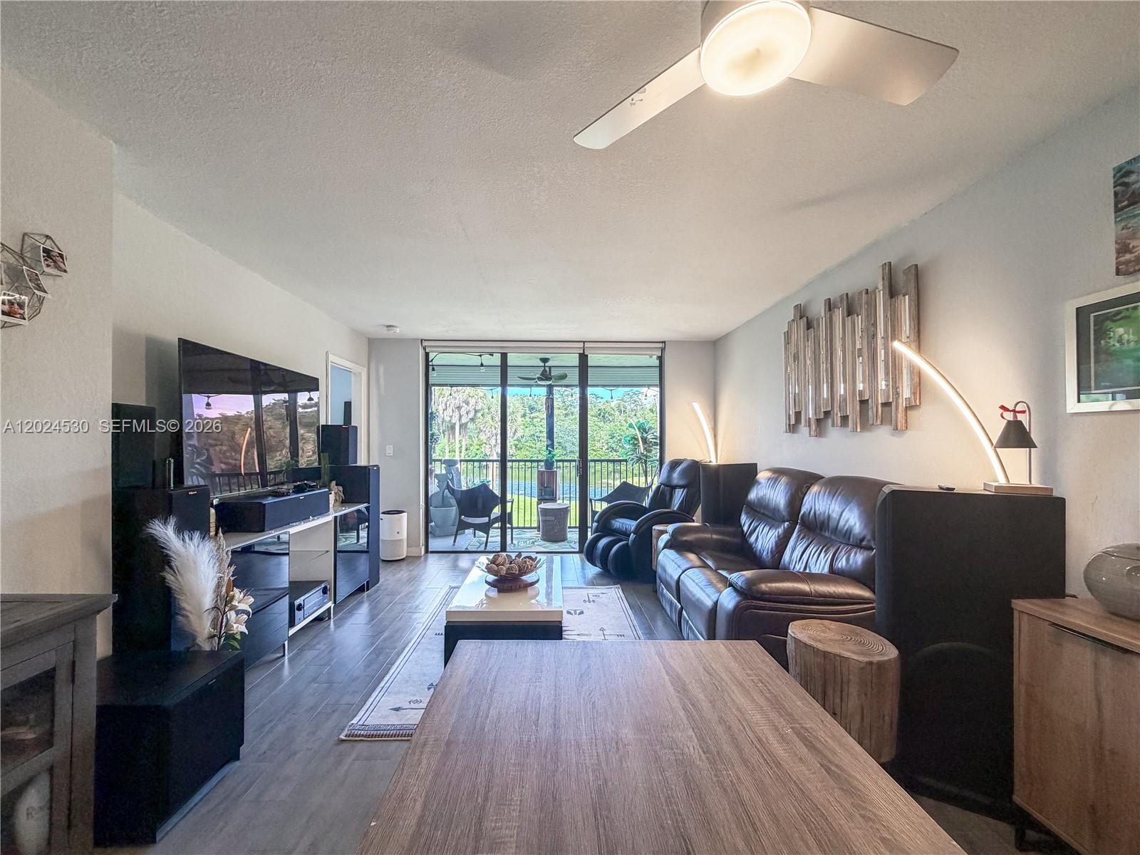2900 NW 42nd Ave A207
