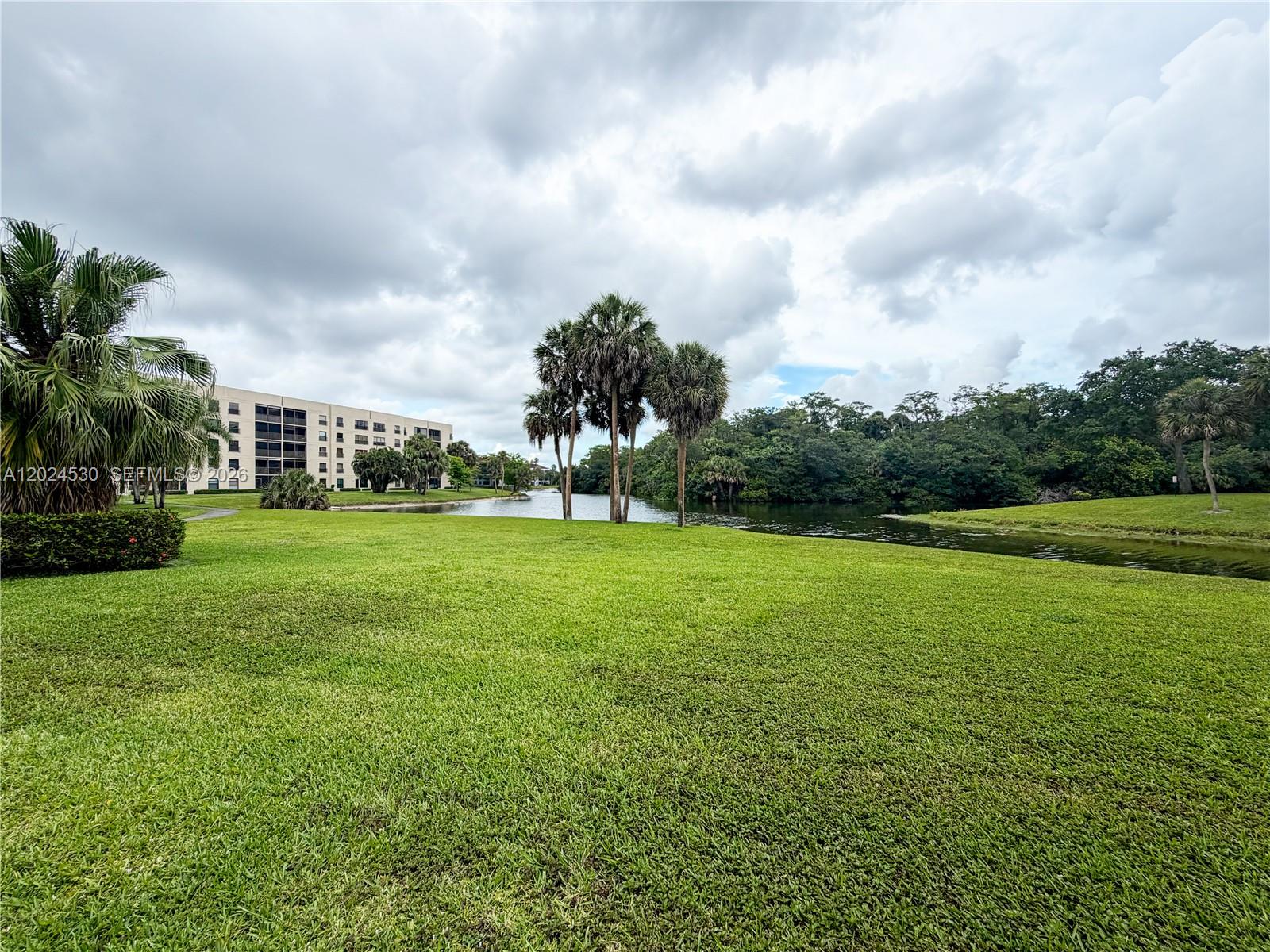 TRADEWINDS A CONDO - Residential