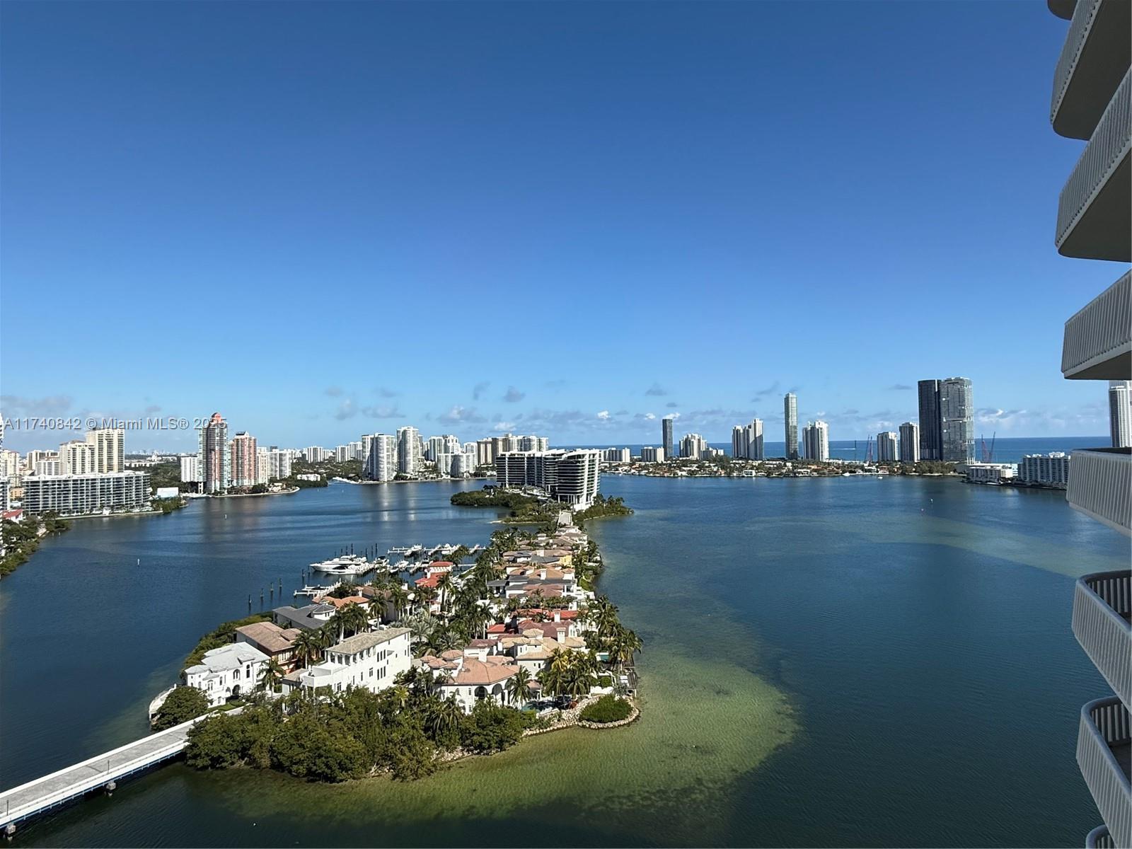 WILLIAMS ISLAND - Residential