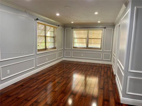 9456 SW 77th Ave T4 Miami FL 33156