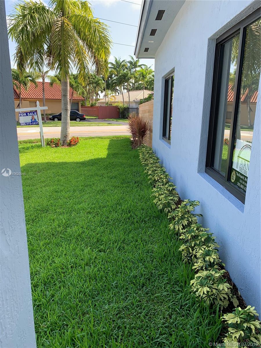 CORAL PARK ESTATES SEC 4 - Residential