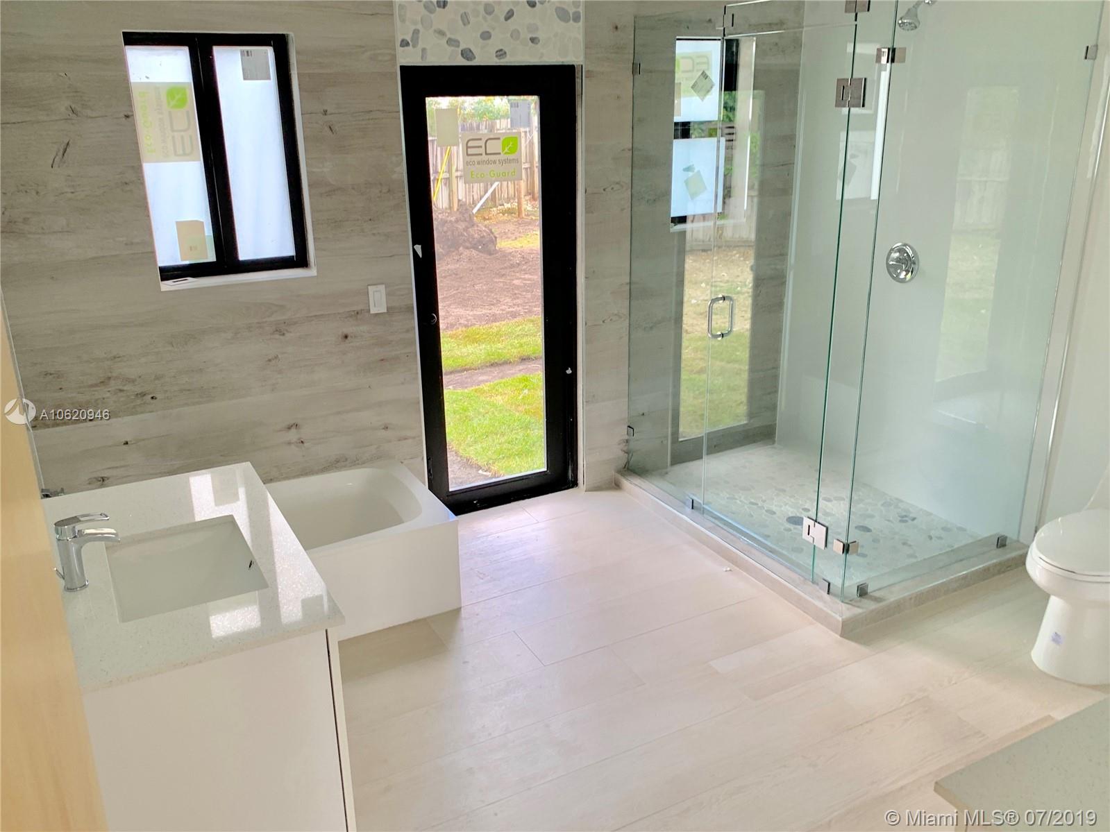 CORAL PARK ESTATES SEC 4 - Residential
