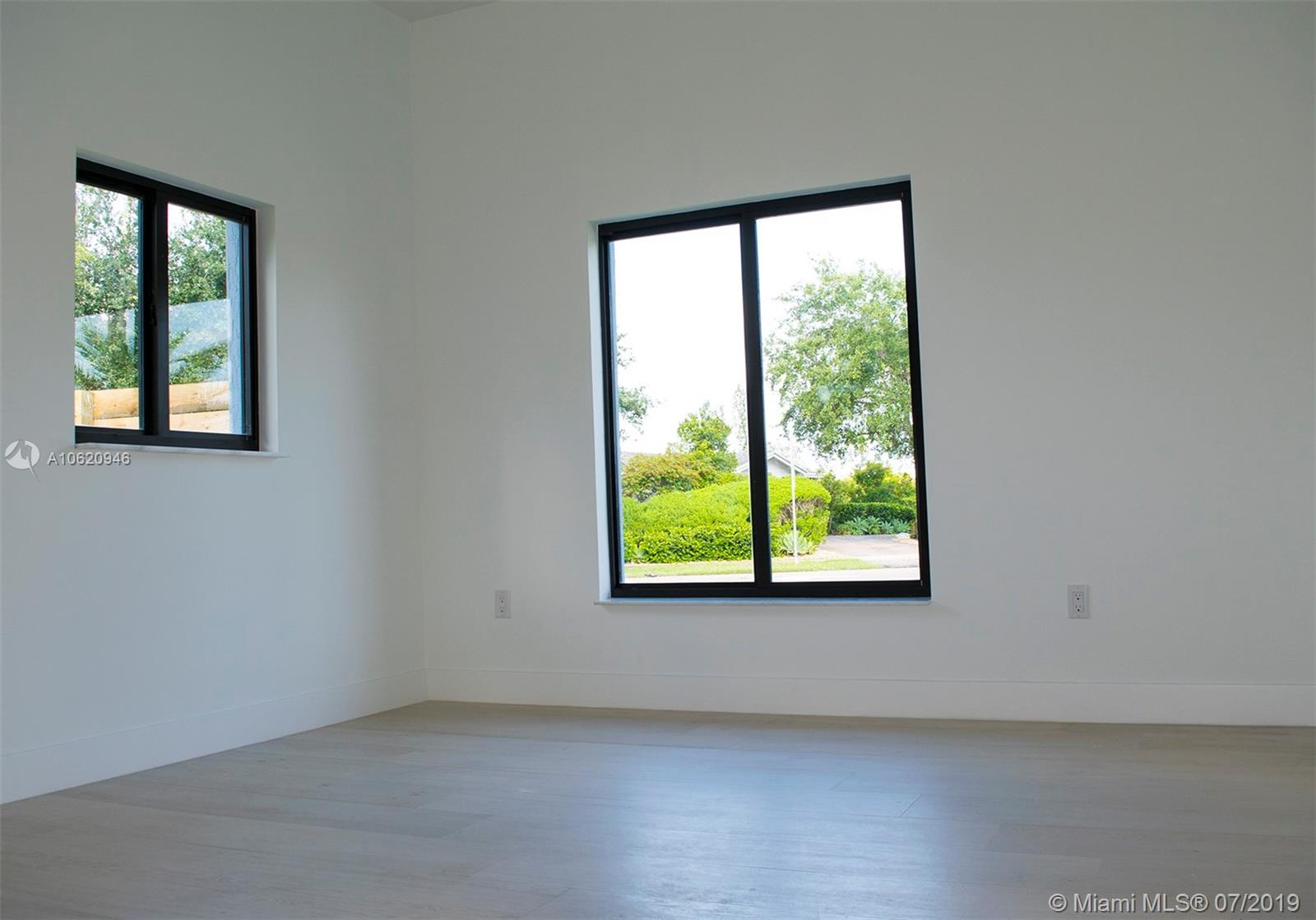 CORAL PARK ESTATES SEC 4 - Residential