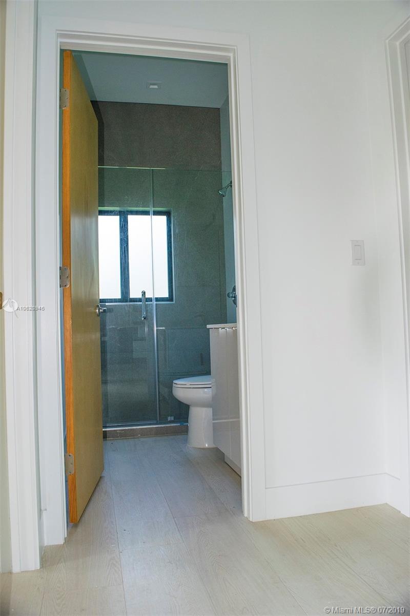CORAL PARK ESTATES SEC 4 - Residential