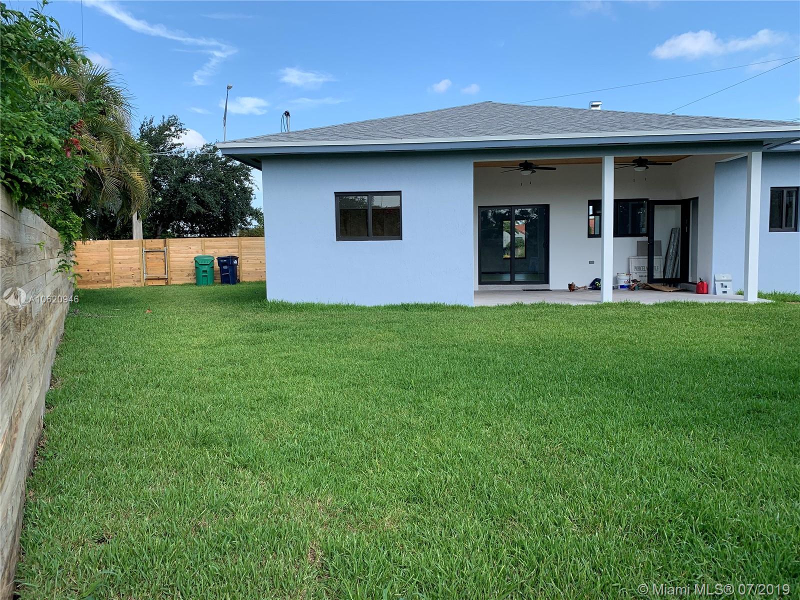 CORAL PARK ESTATES SEC 4 - Residential
