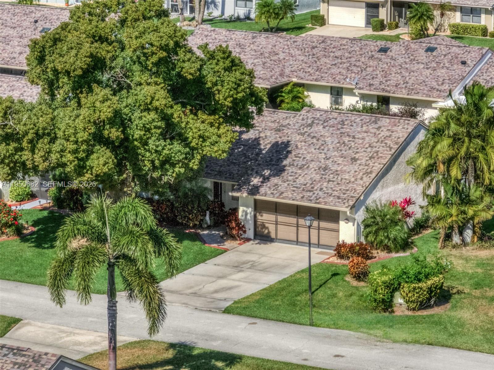 LAKE DAMON VILLAS SOUTH - Residential