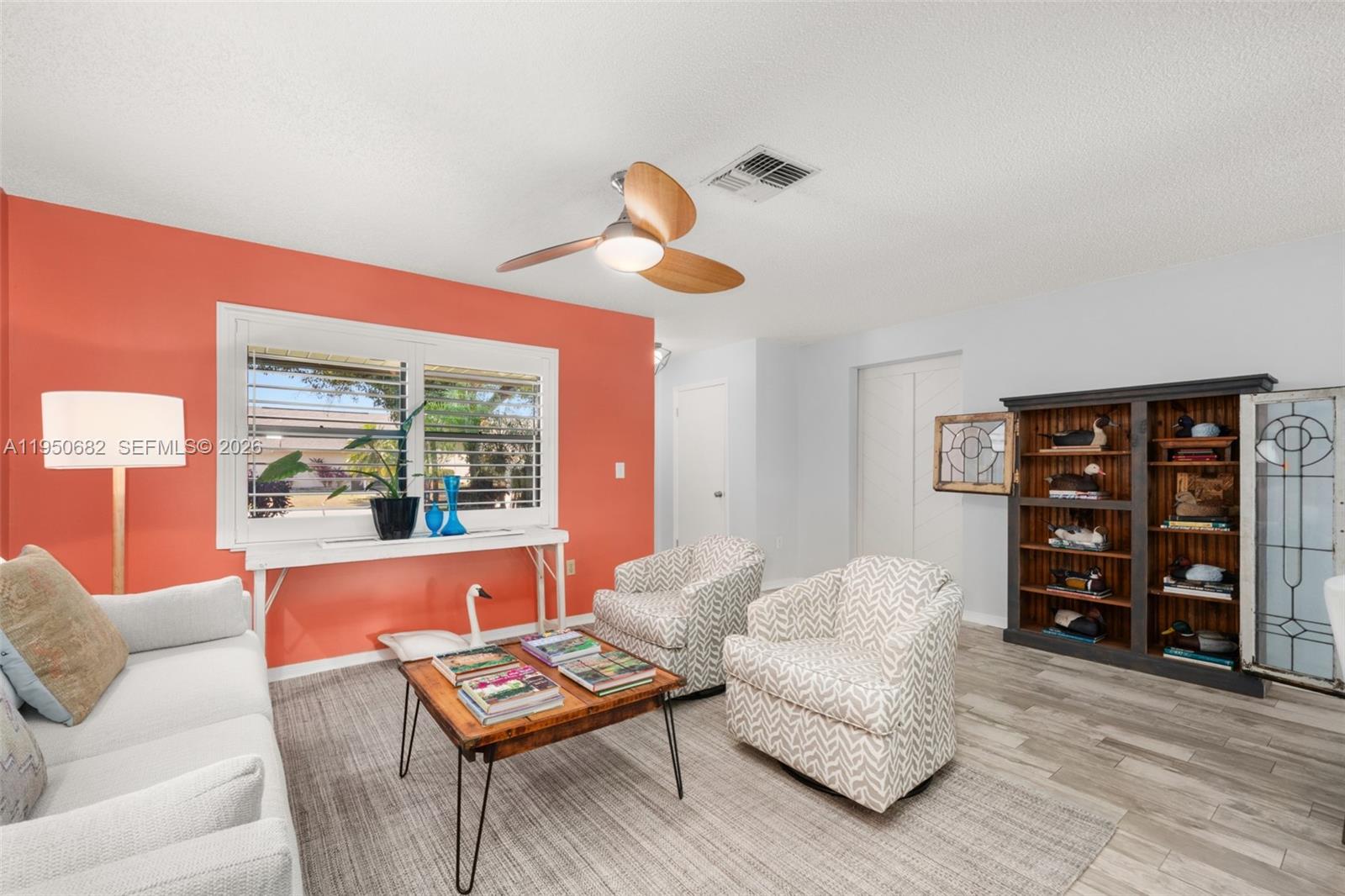 LAKE DAMON VILLAS SOUTH - Residential